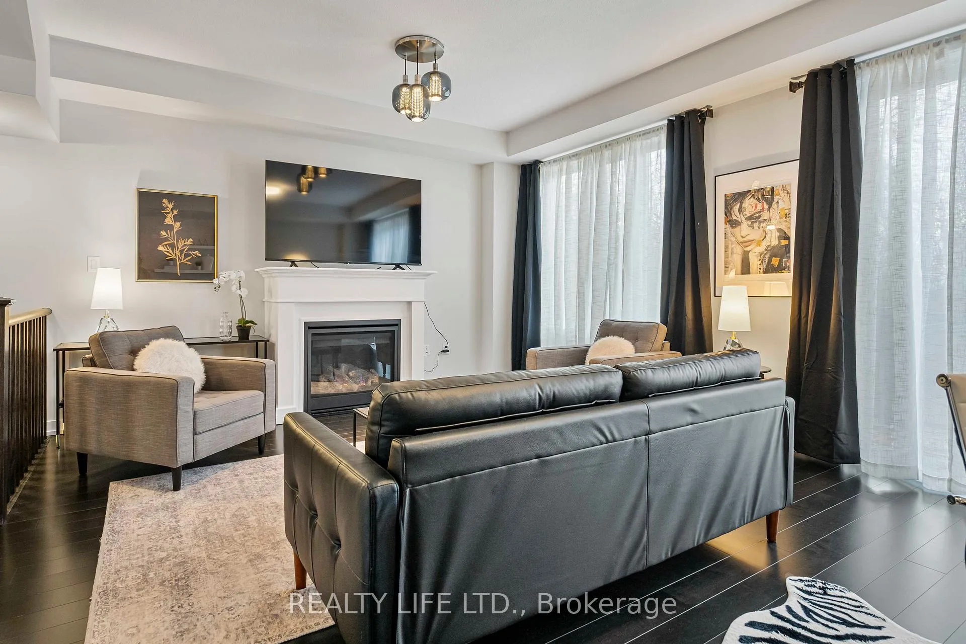 Photo 13 of 28 Folcroft Street, Brampton, Credit Valley — HOMEH