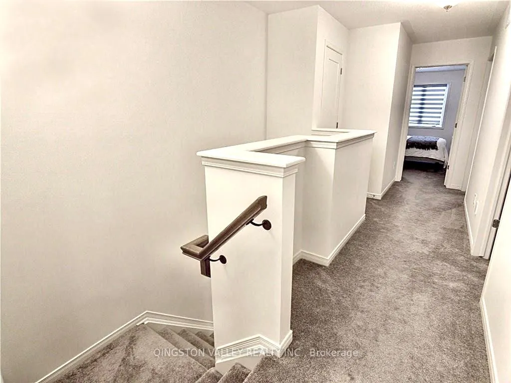 Photo 10 of 850 Element Private, Ottawa, Kanata - Emerald Meadows/Trailwest — HOMEH
