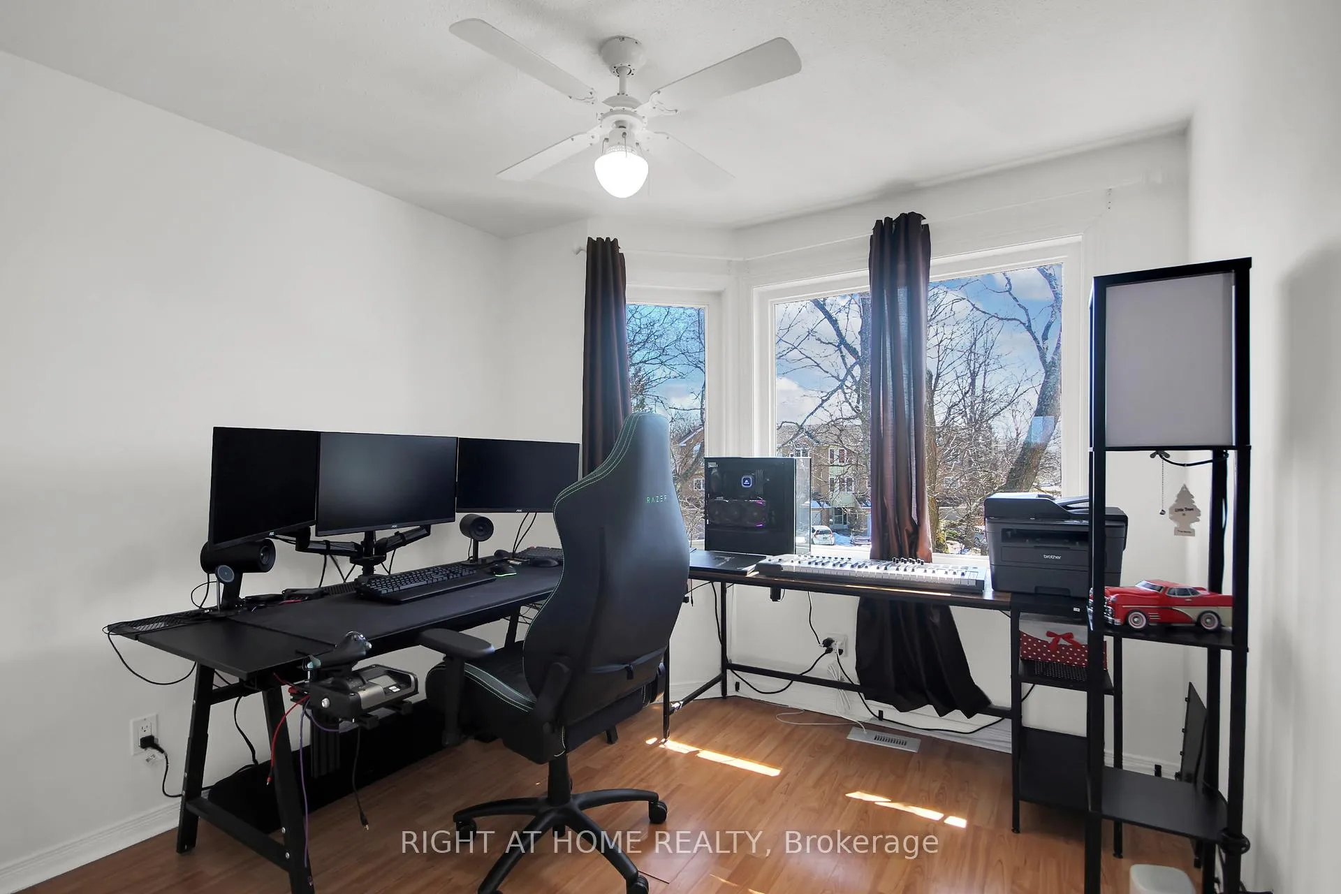 Photo 32 of Unit KENMARE PL, 34 Kenmare Place, Ottawa, Barrhaven - Cedargrove/Fraserdale — HOMEH