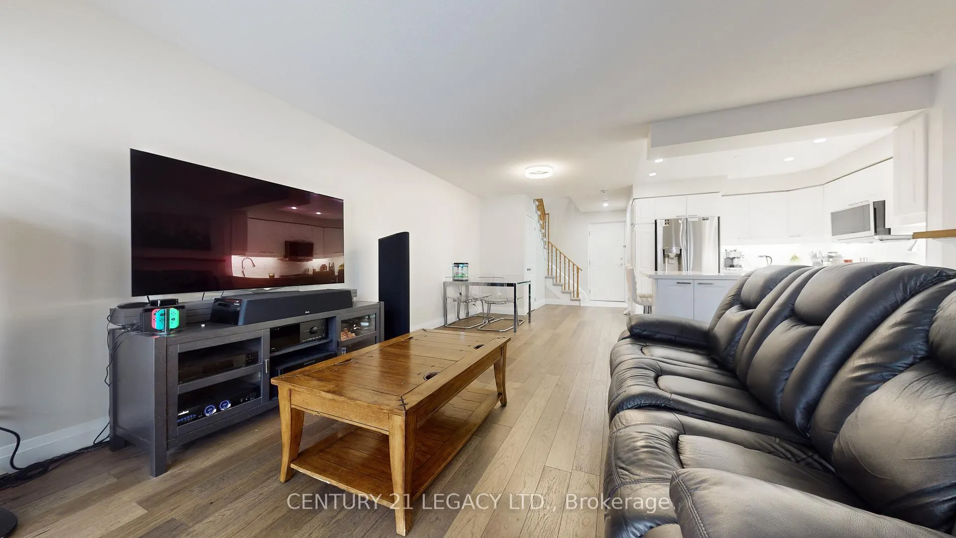 Photo 4 of Unit 419, 1400 The Esplanade North, Pickering, Town Centre — HOMEH