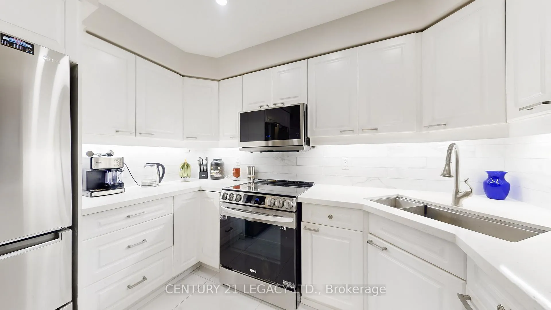 Photo 6 of Unit 419, 1400 The Esplanade North, Pickering, Town Centre — HOMEH