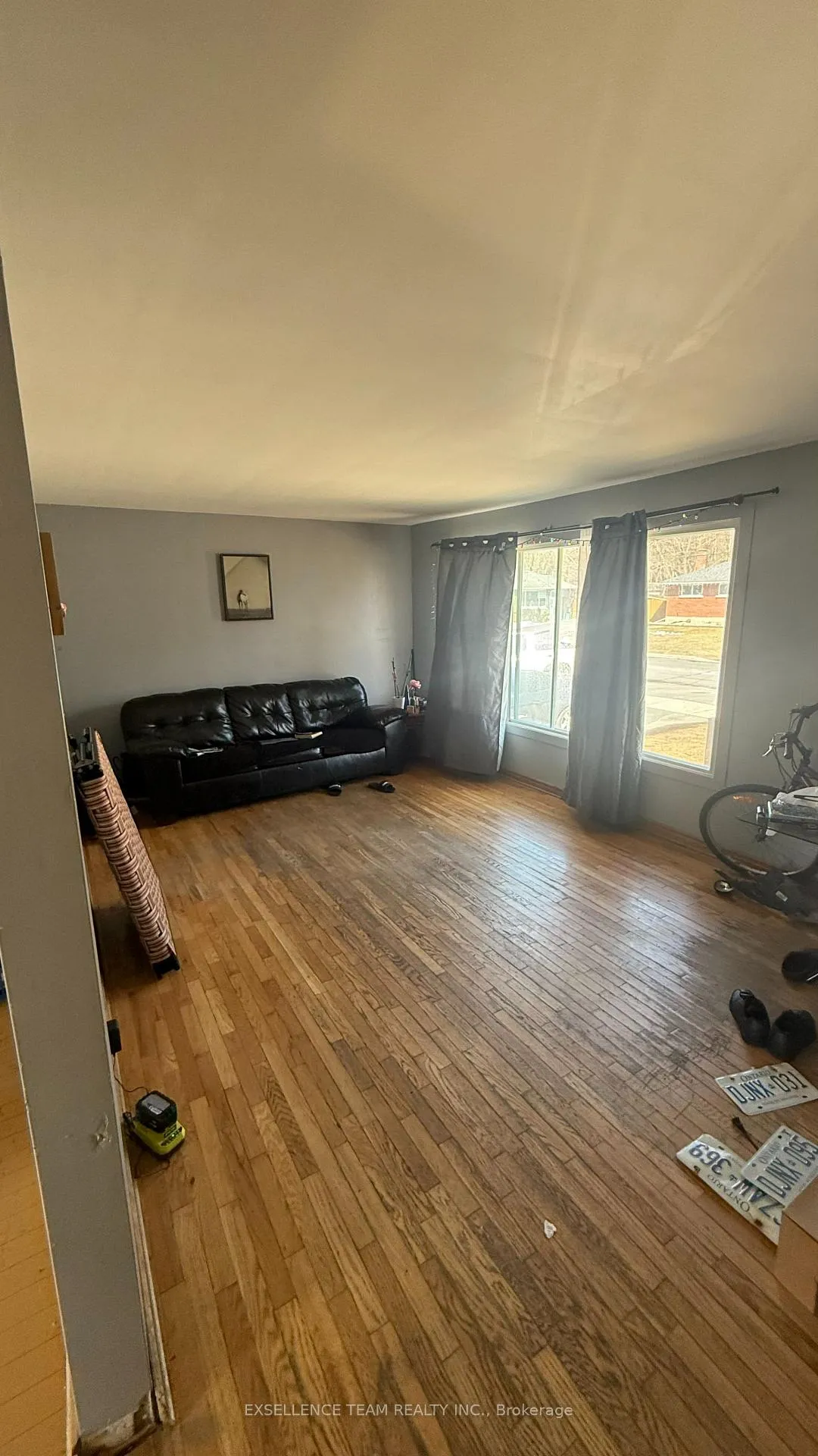 Photo 4 of 546 Joyce Street N, Cornwall — HOMEH