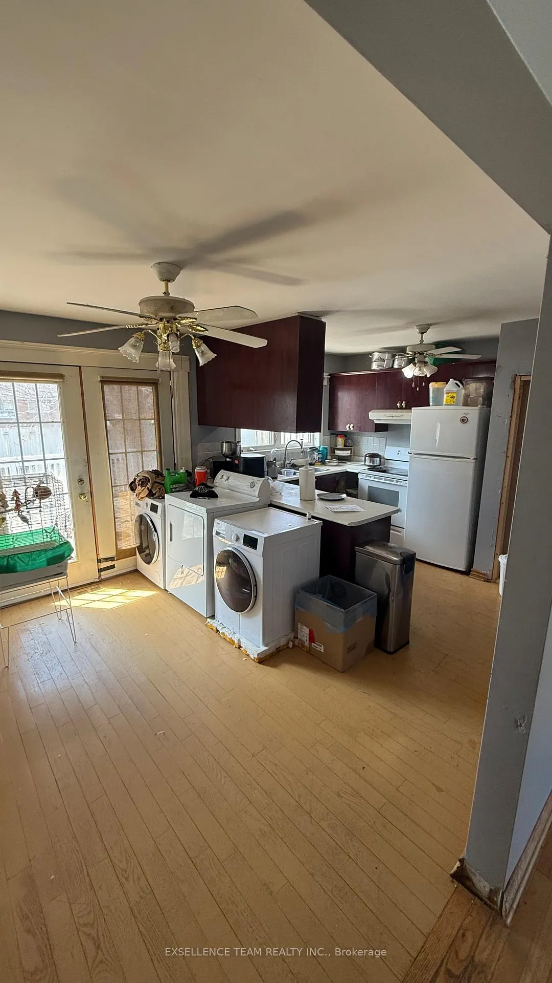Photo 5 of 546 Joyce Street N, Cornwall — HOMEH