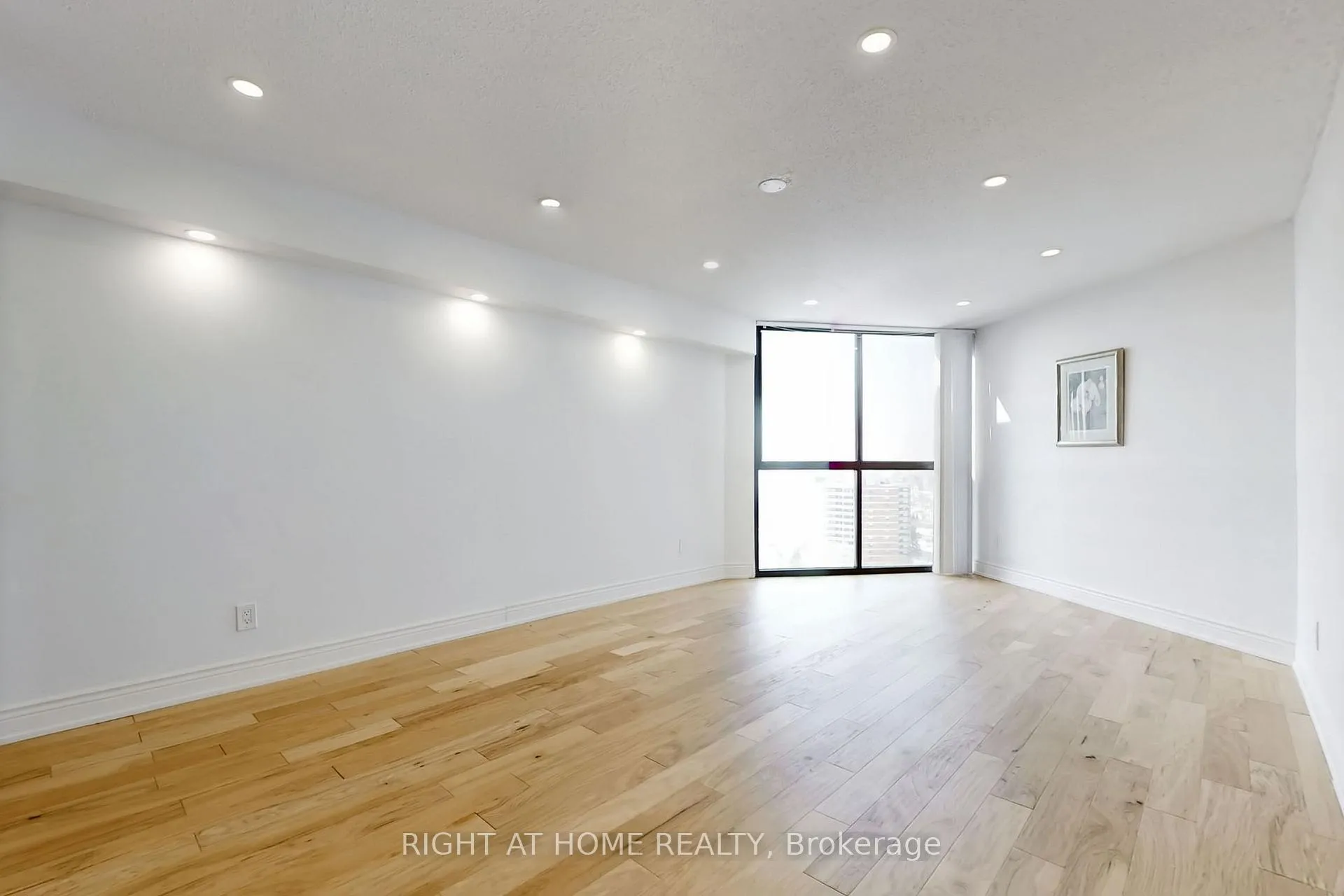 Photo 24 of Unit 2009, 40 Richview Road, Etobicoke, Humber Heights — HOMEH