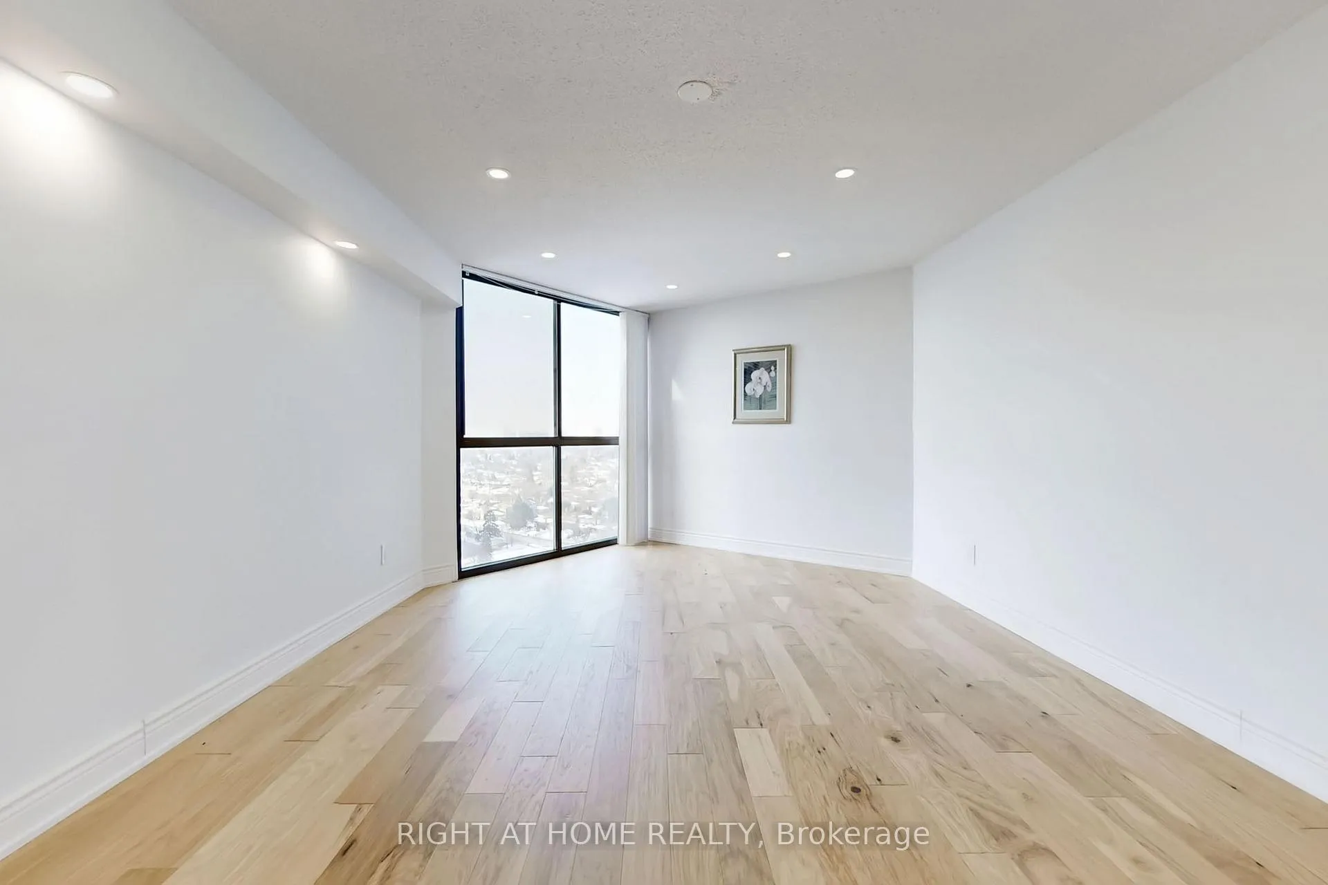 Photo 25 of Unit 2009, 40 Richview Road, Etobicoke, Humber Heights — HOMEH