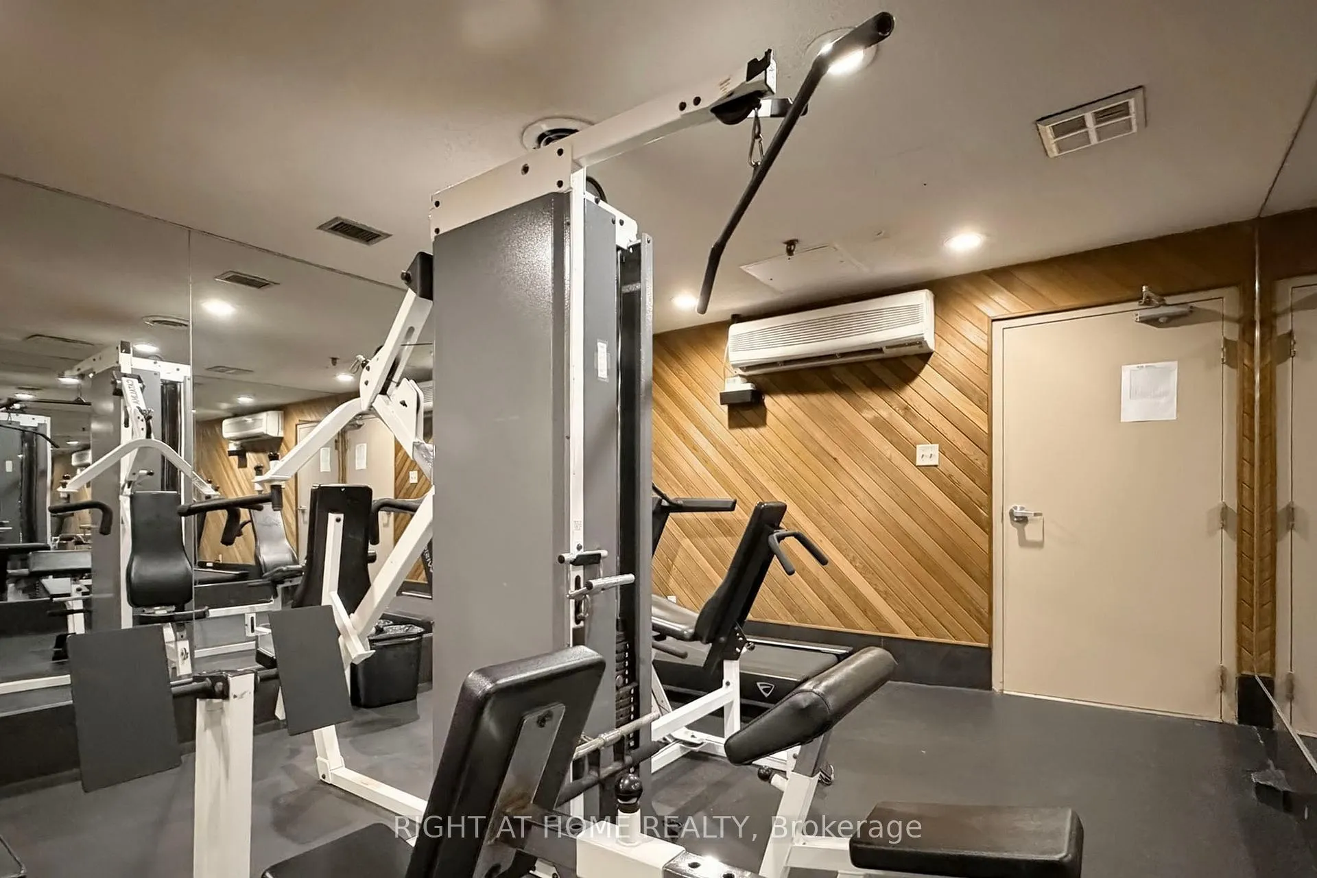 Photo 44 of Unit 2009, 40 Richview Road, Etobicoke, Humber Heights — HOMEH