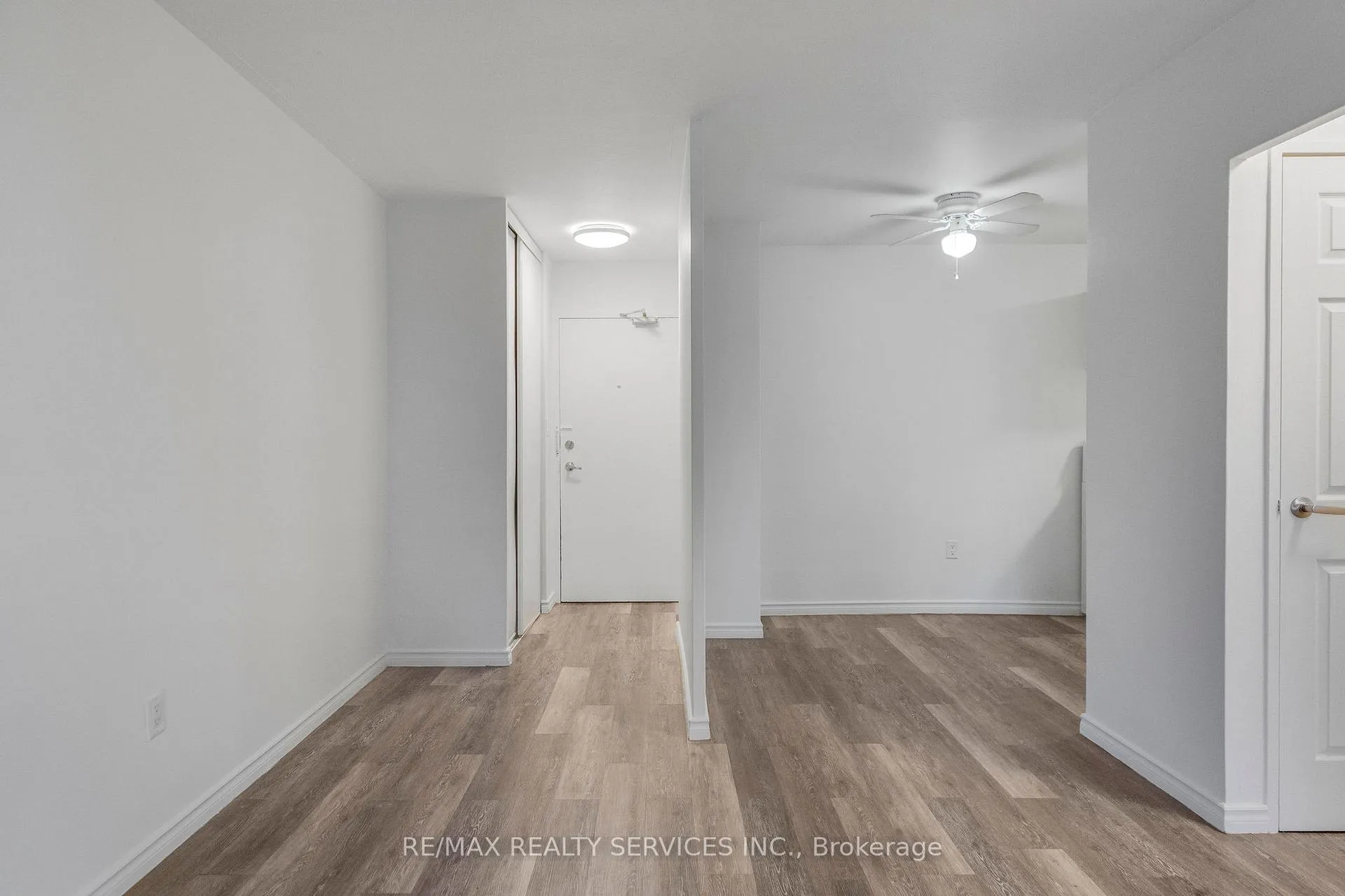Photo 5 of Unit 507, 223 Jackson Street W, Hamilton, Durand — HOMEH