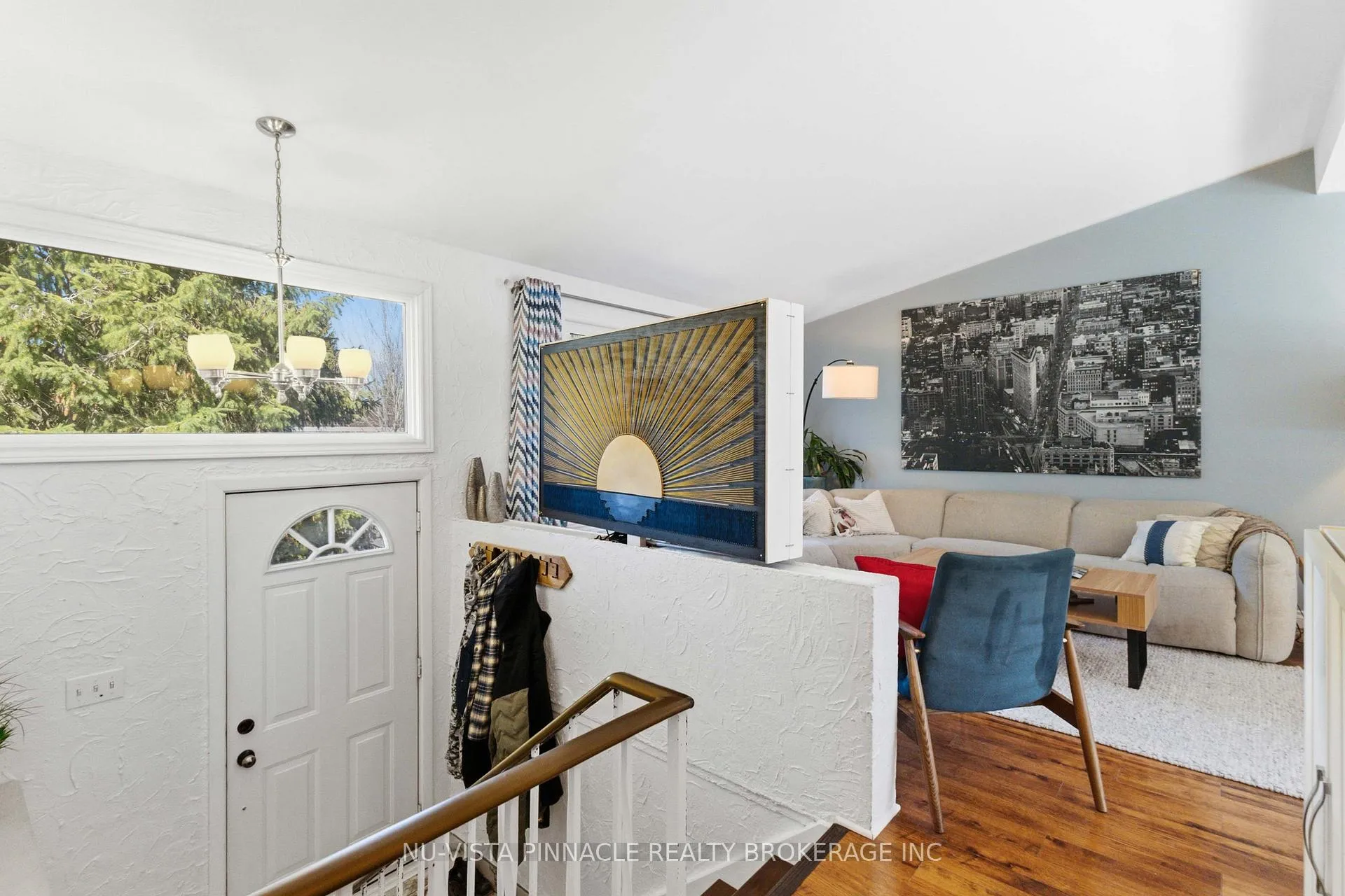 Photo 3 of 31 Sumner Road, London, South T — HOMEH