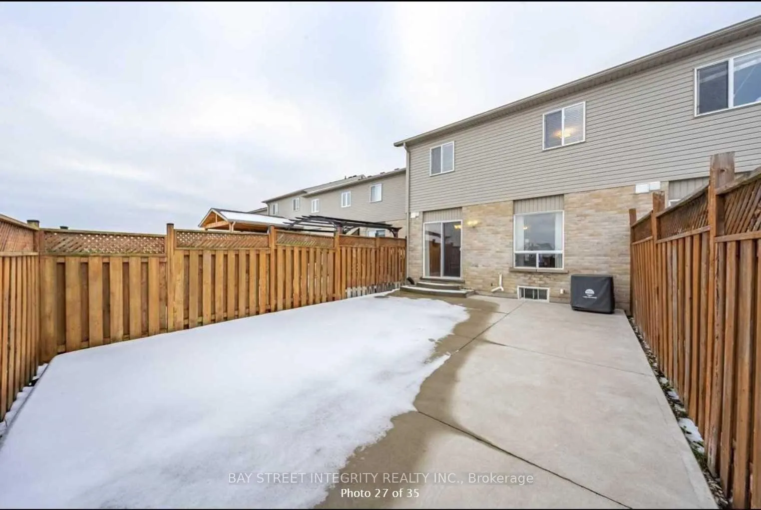 Photo 7 of 231 Dicenzo Drive, Hamilton, Ryckmans — HOMEH