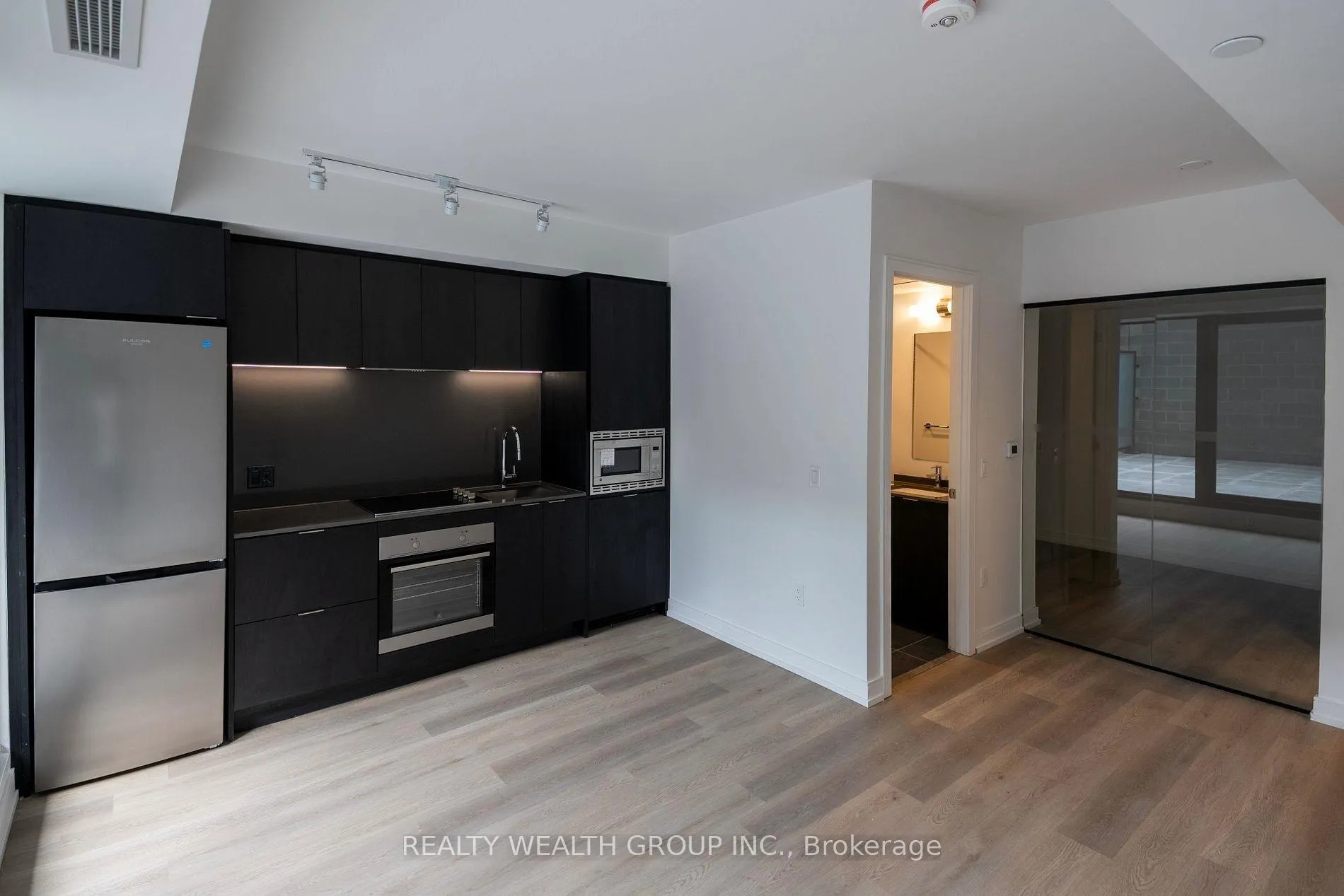 Photo 3 of Unit 335, 1 Jarvis Street, Hamilton, Beasley — HOMEH