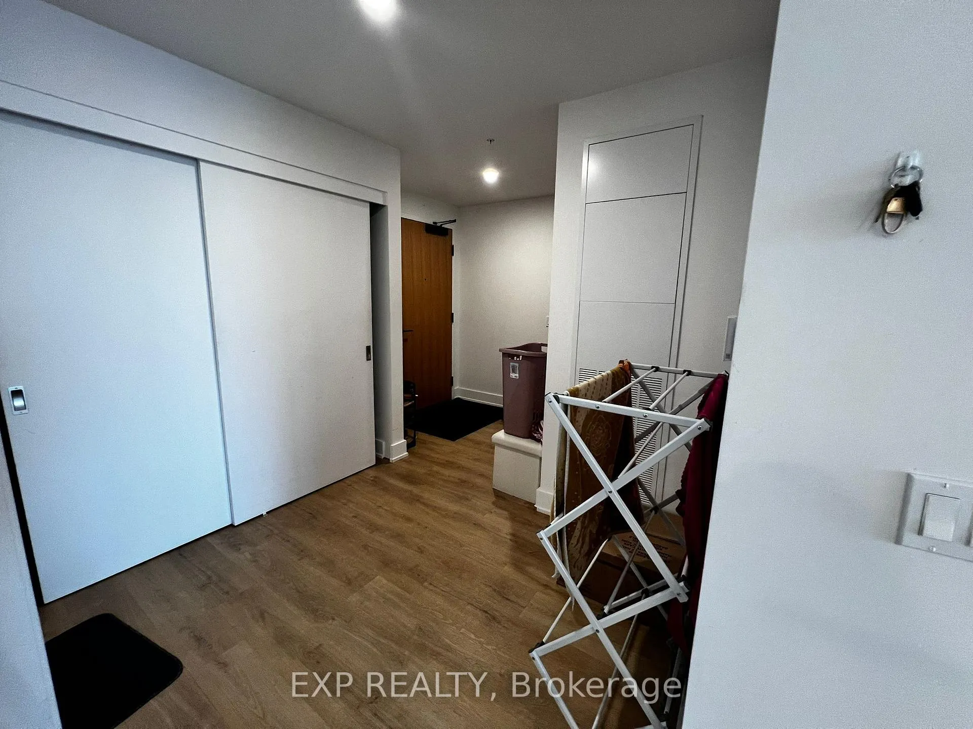 Photo 8 of Unit 309, 929 Richmond Road, Ottawa, Woodroffe — HOMEH
