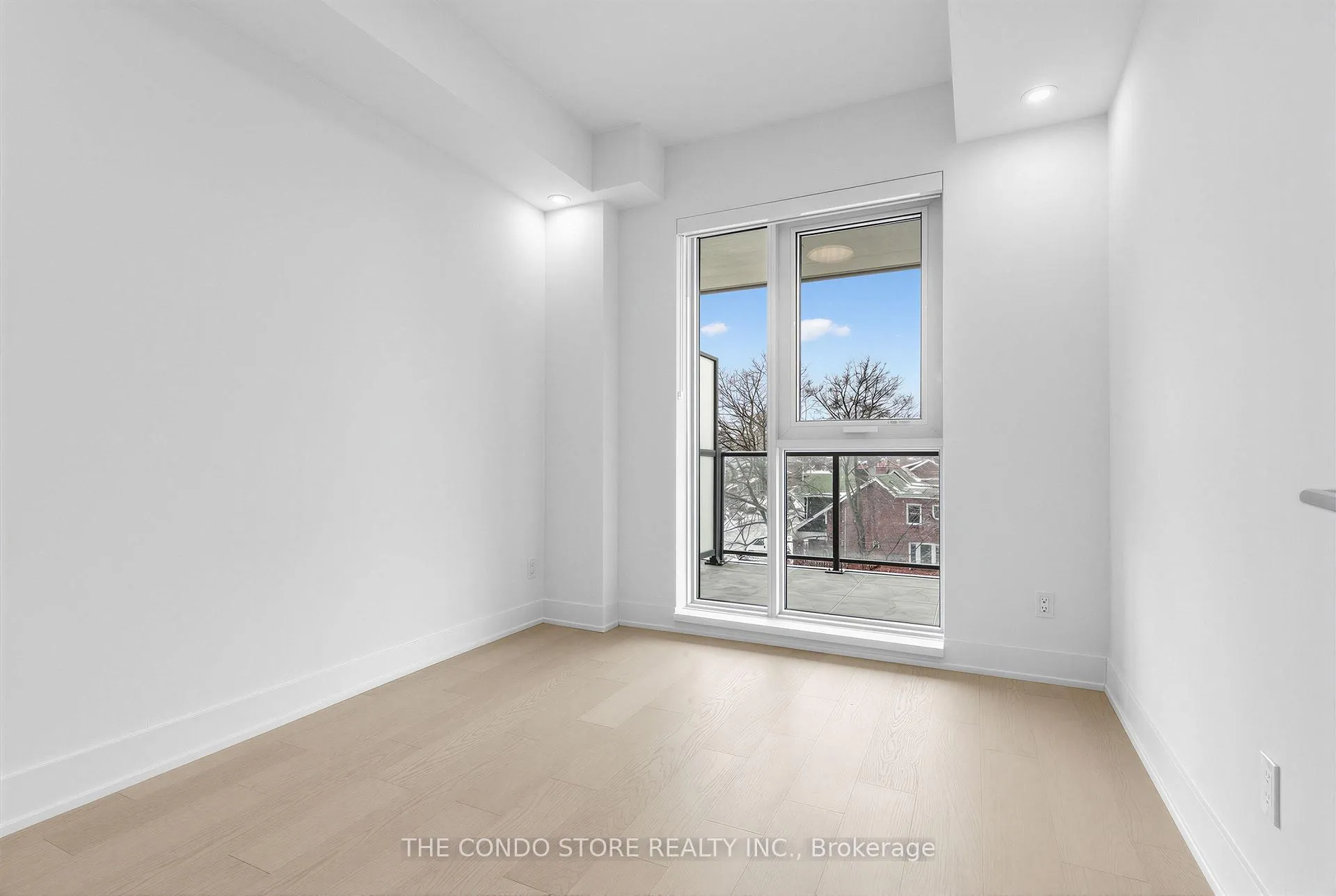 Photo 14 of Unit 508, 8 Manor Road W, Toronto, Yonge-Eglinton — HOMEH