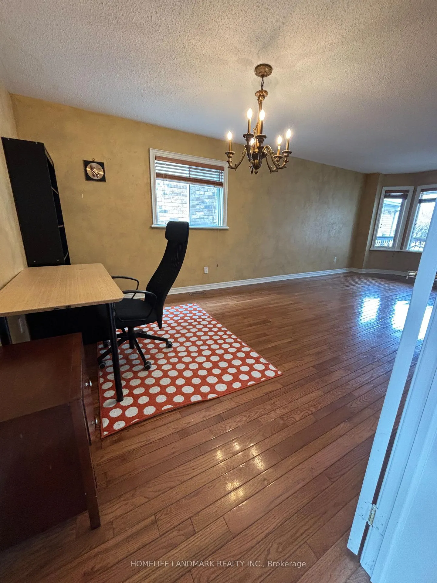 Photo 7 of 380 Stone Road, Aurora, Aurora Grove — HOMEH