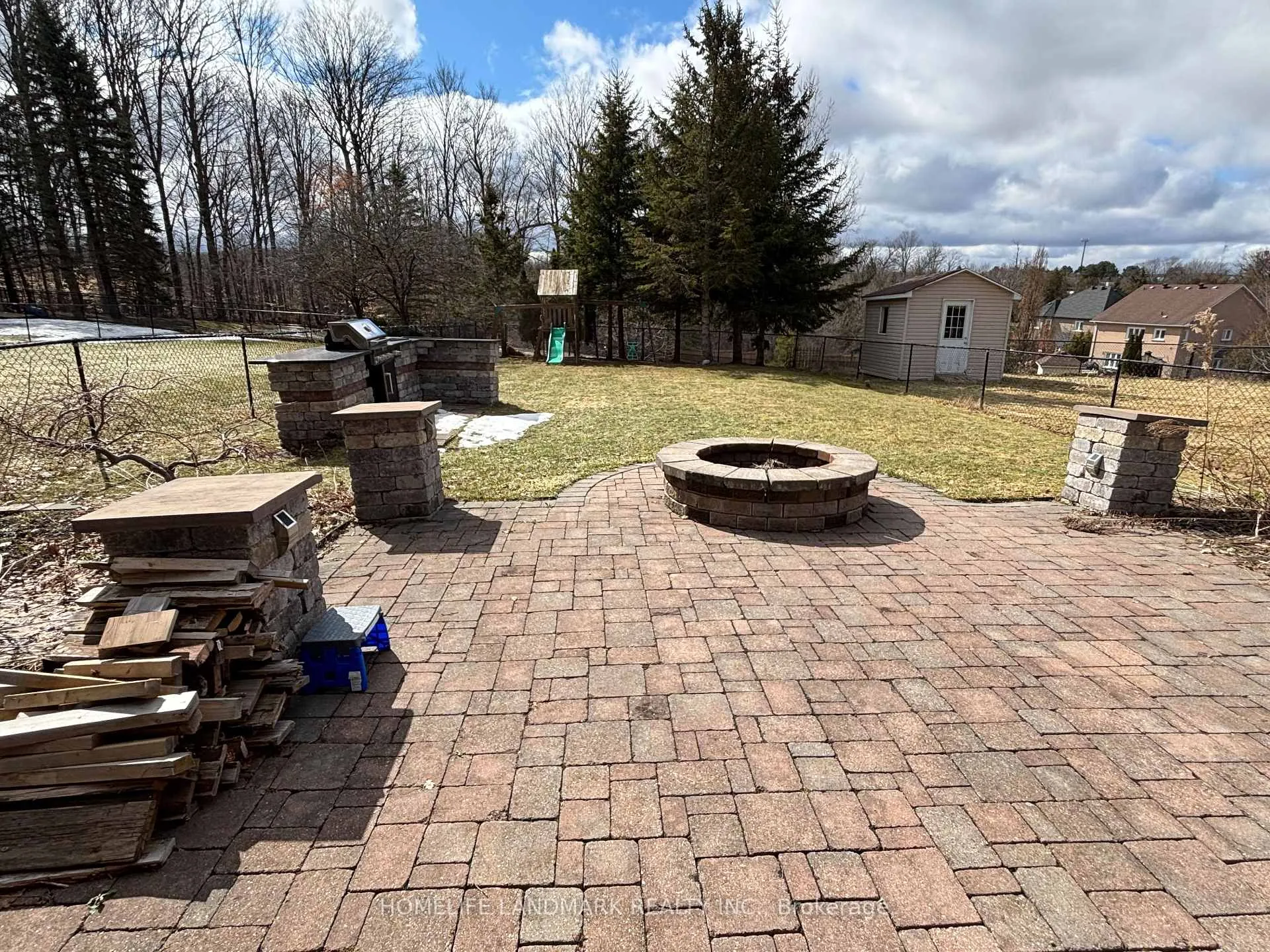 Photo 17 of 380 Stone Road, Aurora, Aurora Grove — HOMEH