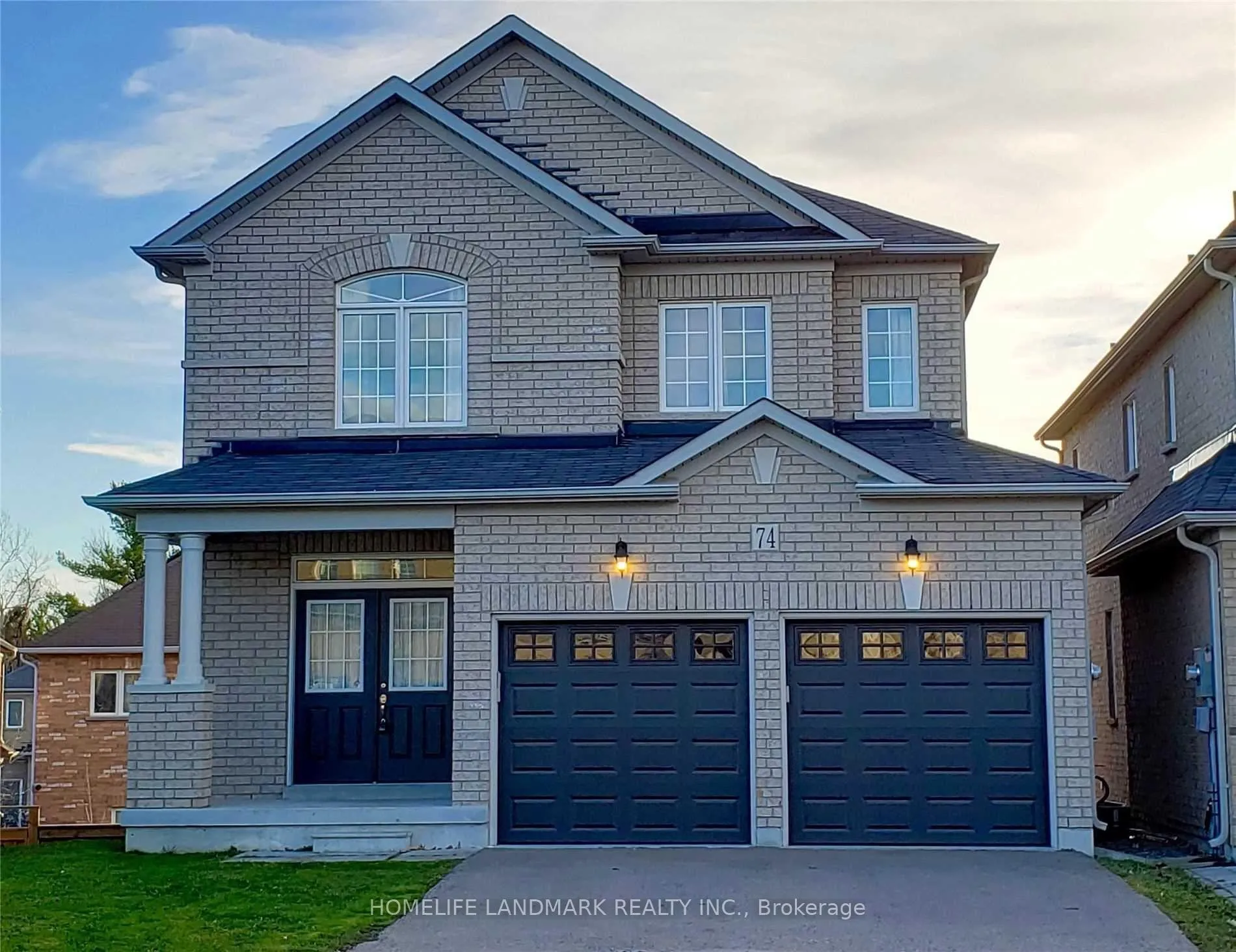 Photo 1 of Unit Bsmt, 74 Herefordshire Crescent, Newmarket, Woodland Hill — HOMEH