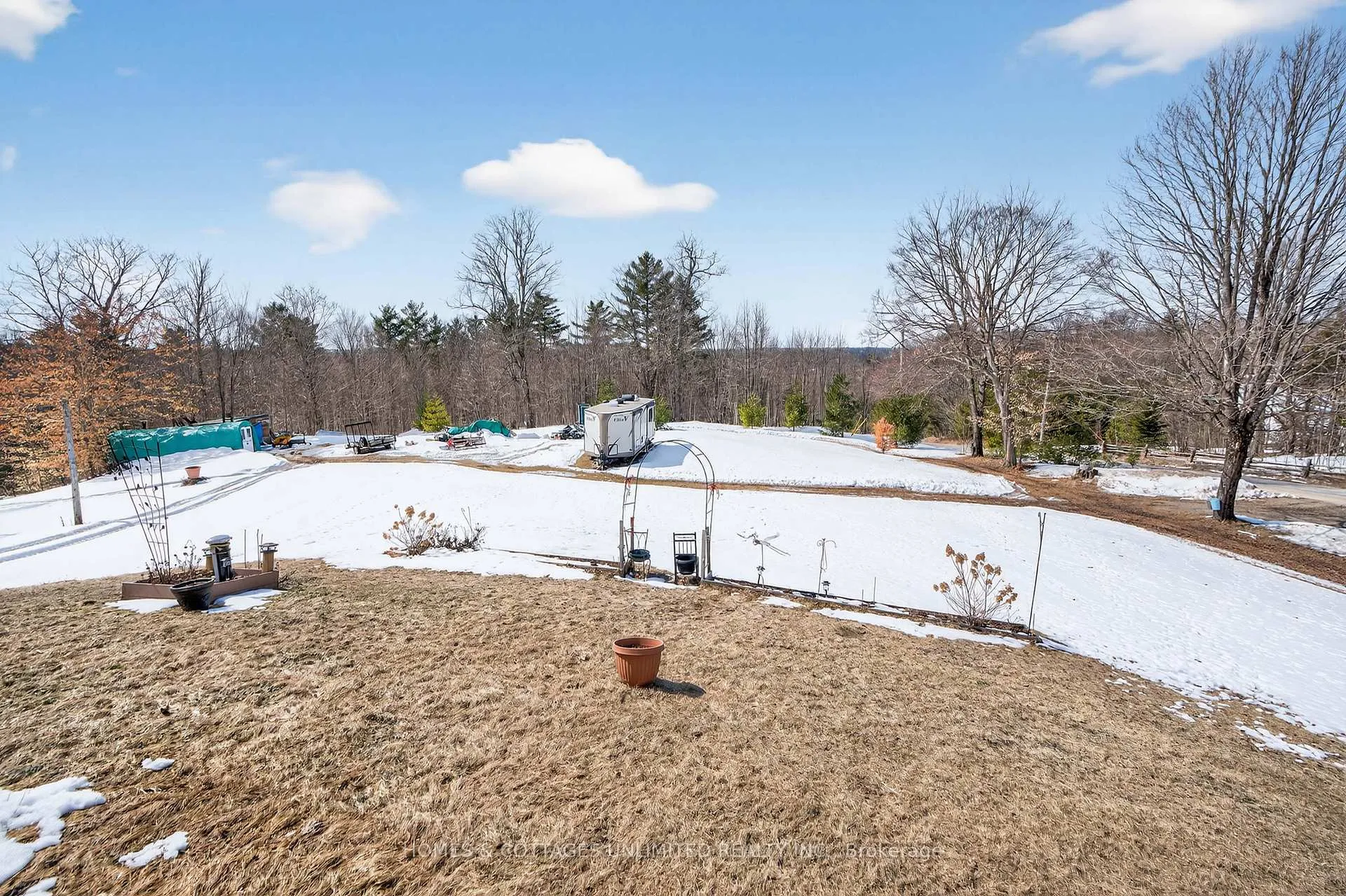 Photo 8 of 3049 River Road, Frontenac, Frontenac North — HOMEH