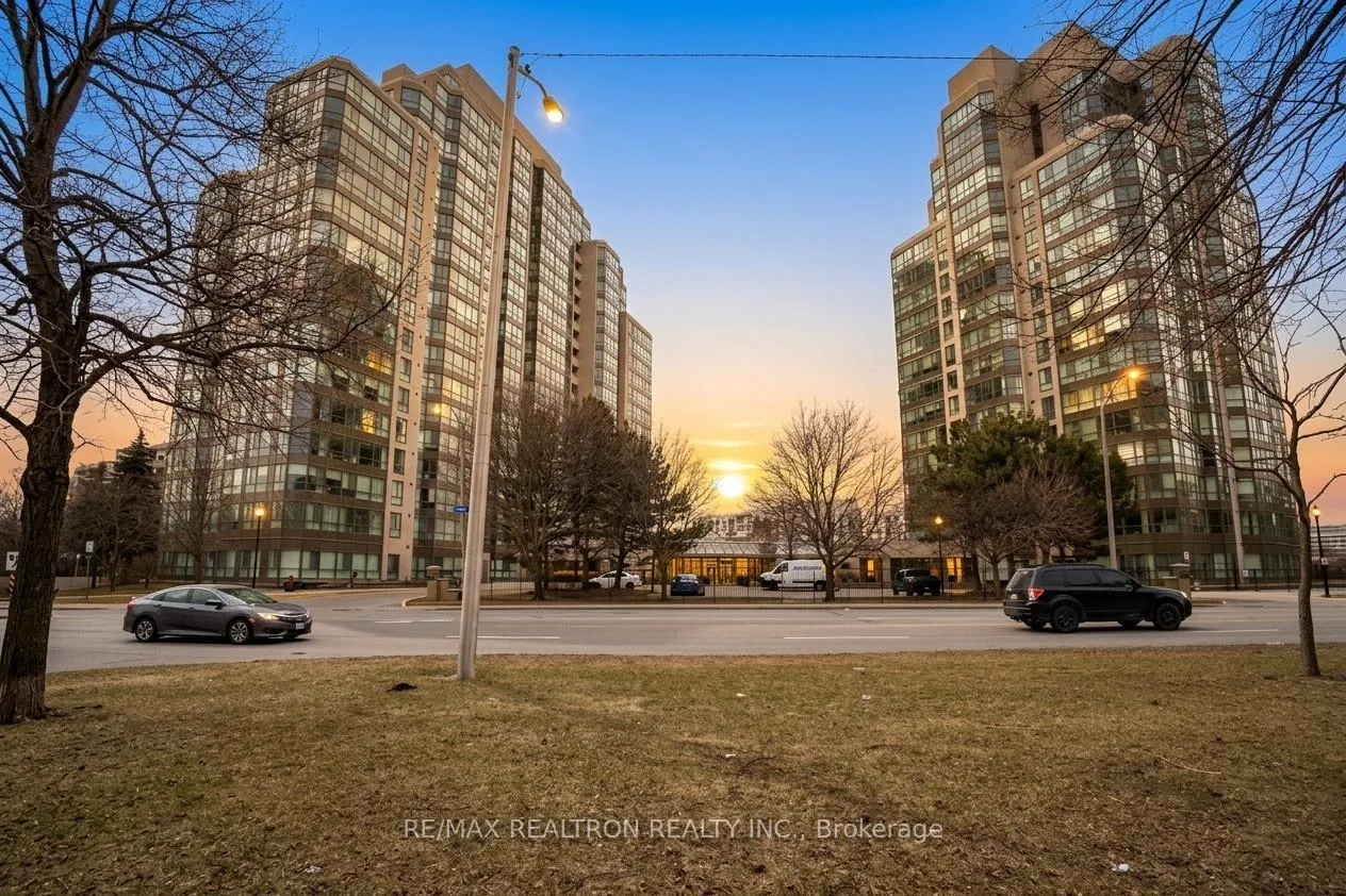Front of Unit 1605, 3233 Eglinton Avenue E