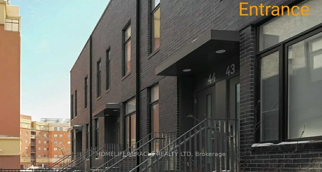 Photo 1 of Unit 43, 1740 Simcoe Street N, Oshawa, Samac — HOMEH