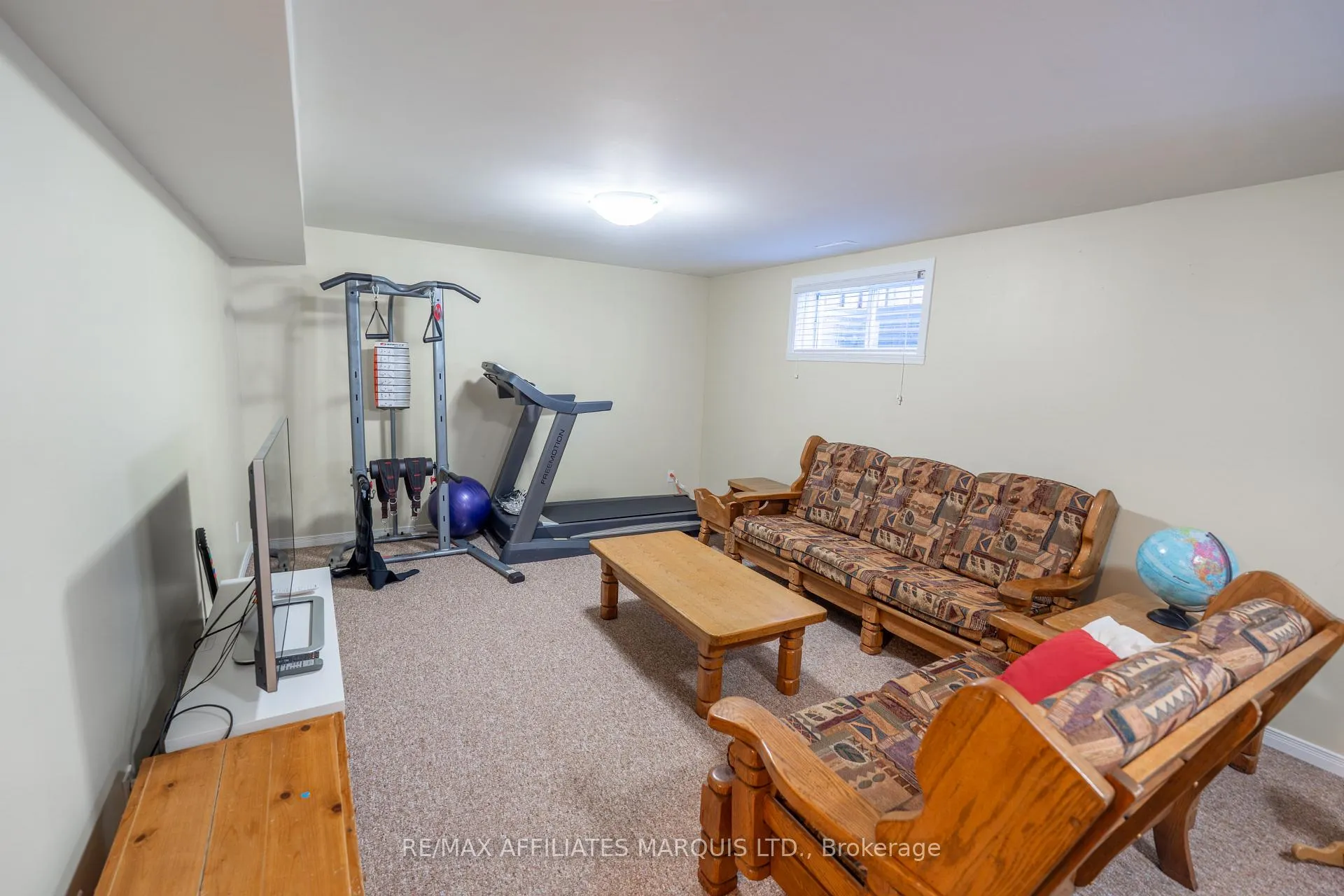 Photo 27 of 865 Chelsea Crescent, Cornwall — HOMEH