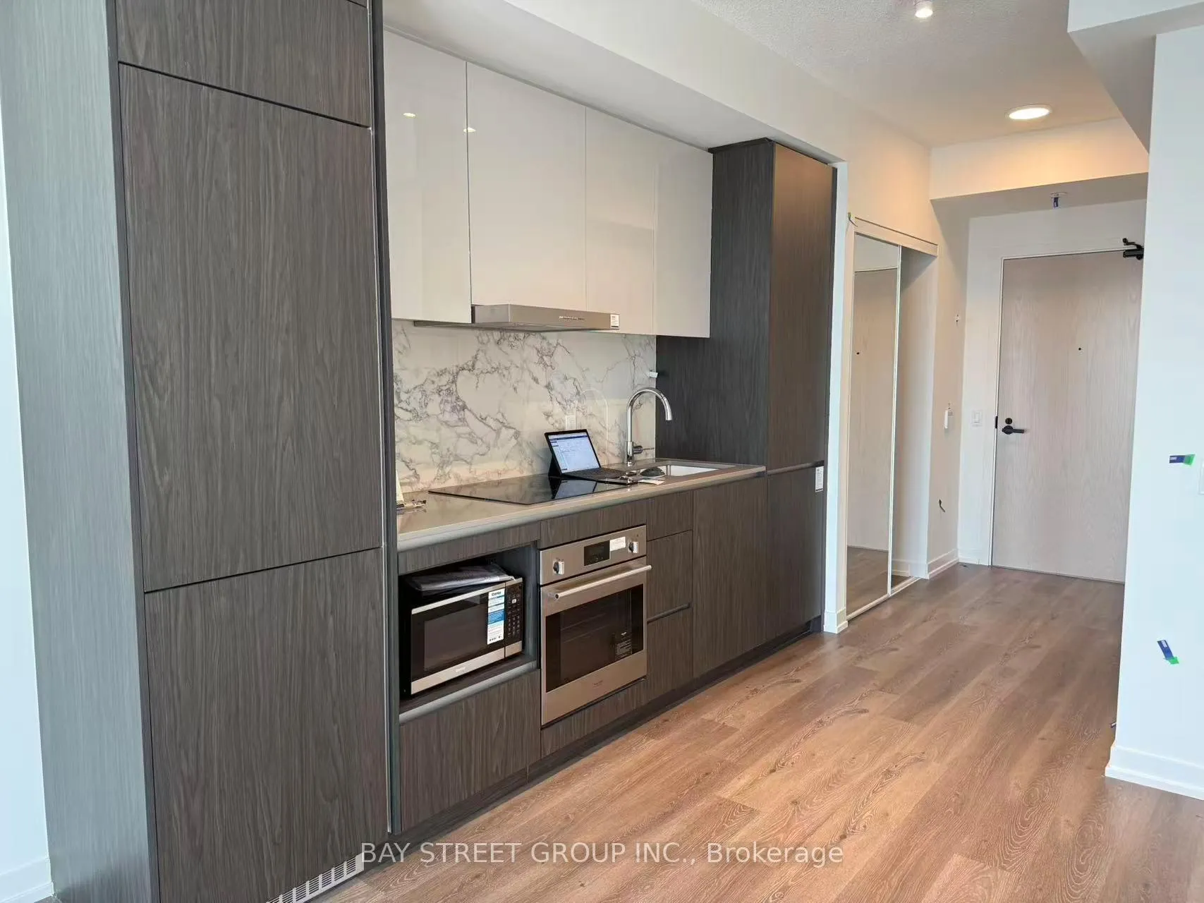 Photo 8 of Unit 4108, 28 Interchange Way, Vaughan, Vaughan Corporate Centre — HOMEH