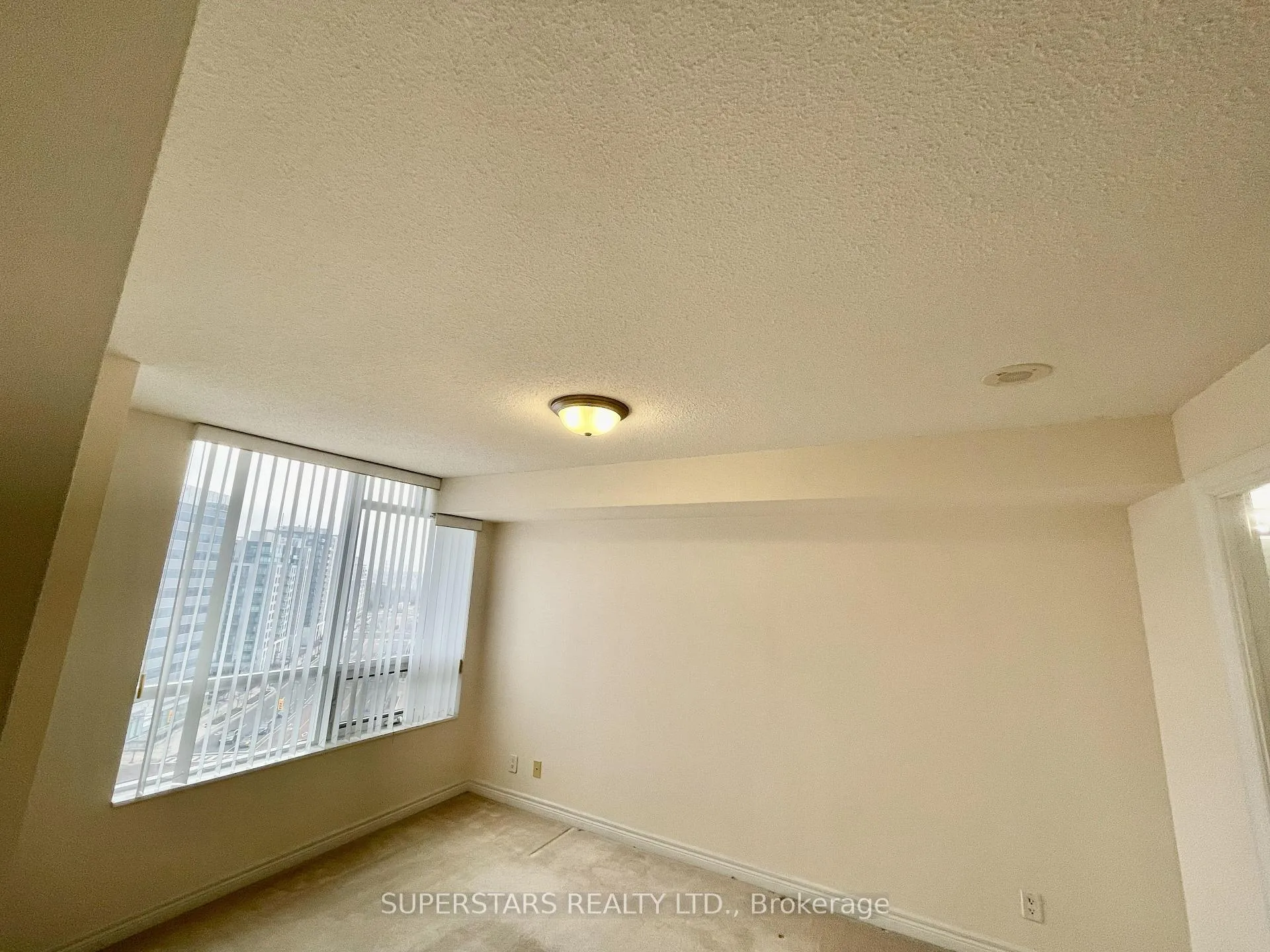 Photo 10 of Unit 1128, 33 Cox Boulevard, Markham, Unionville — HOMEH