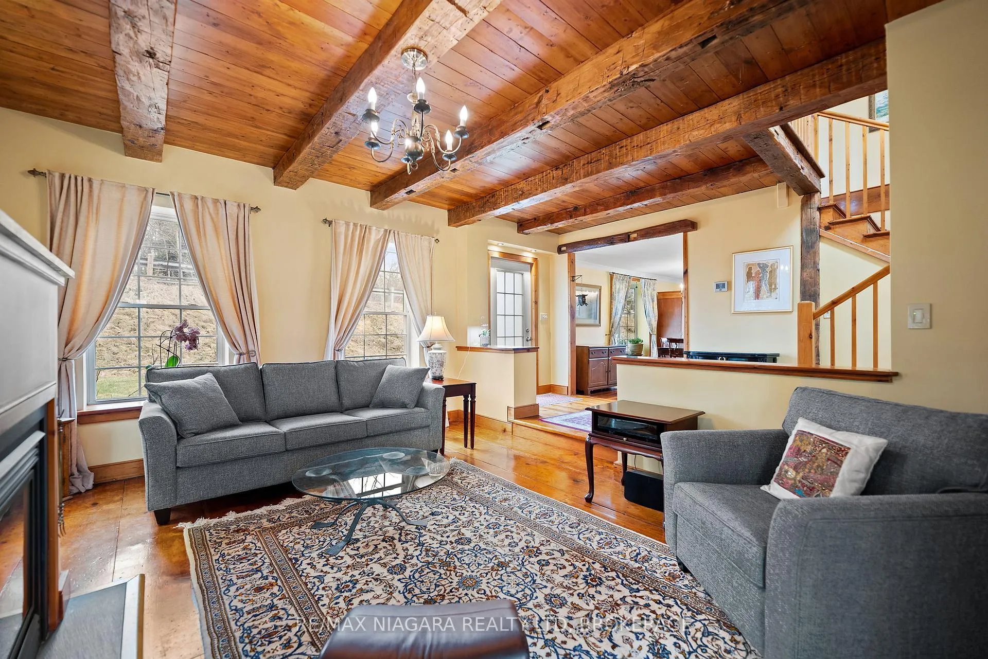 Photo 5 of 5515 King Street, Lincoln, Beamsville — HOMEH