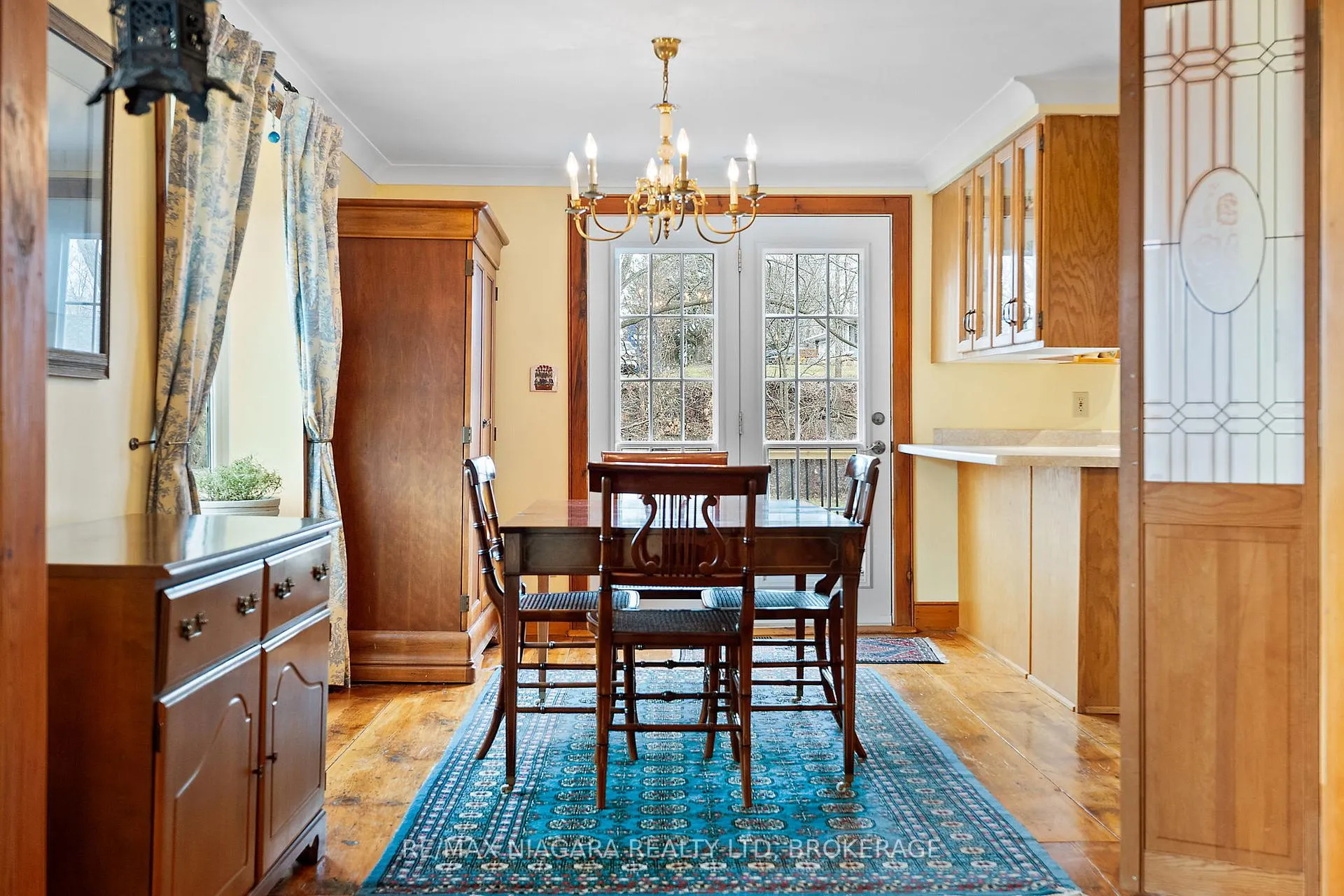 Photo 9 of 5515 King Street, Lincoln, Beamsville — HOMEH