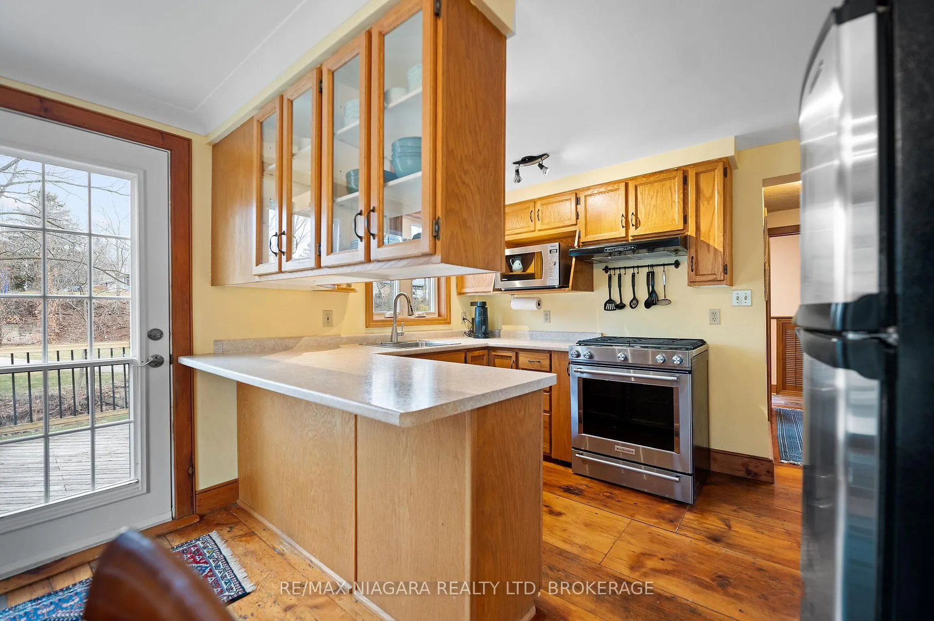 Photo 10 of 5515 King Street, Lincoln, Beamsville — HOMEH