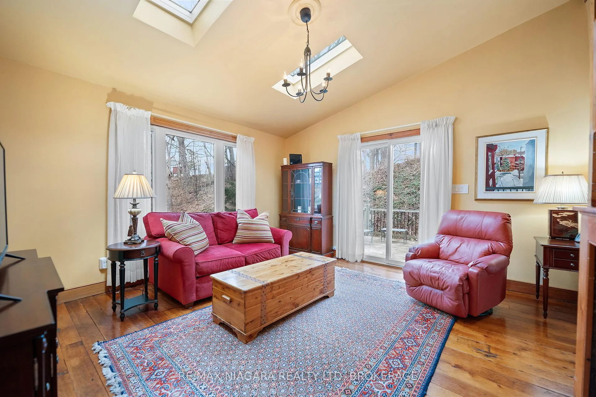 Photo 13 of 5515 King Street, Lincoln, Beamsville — HOMEH
