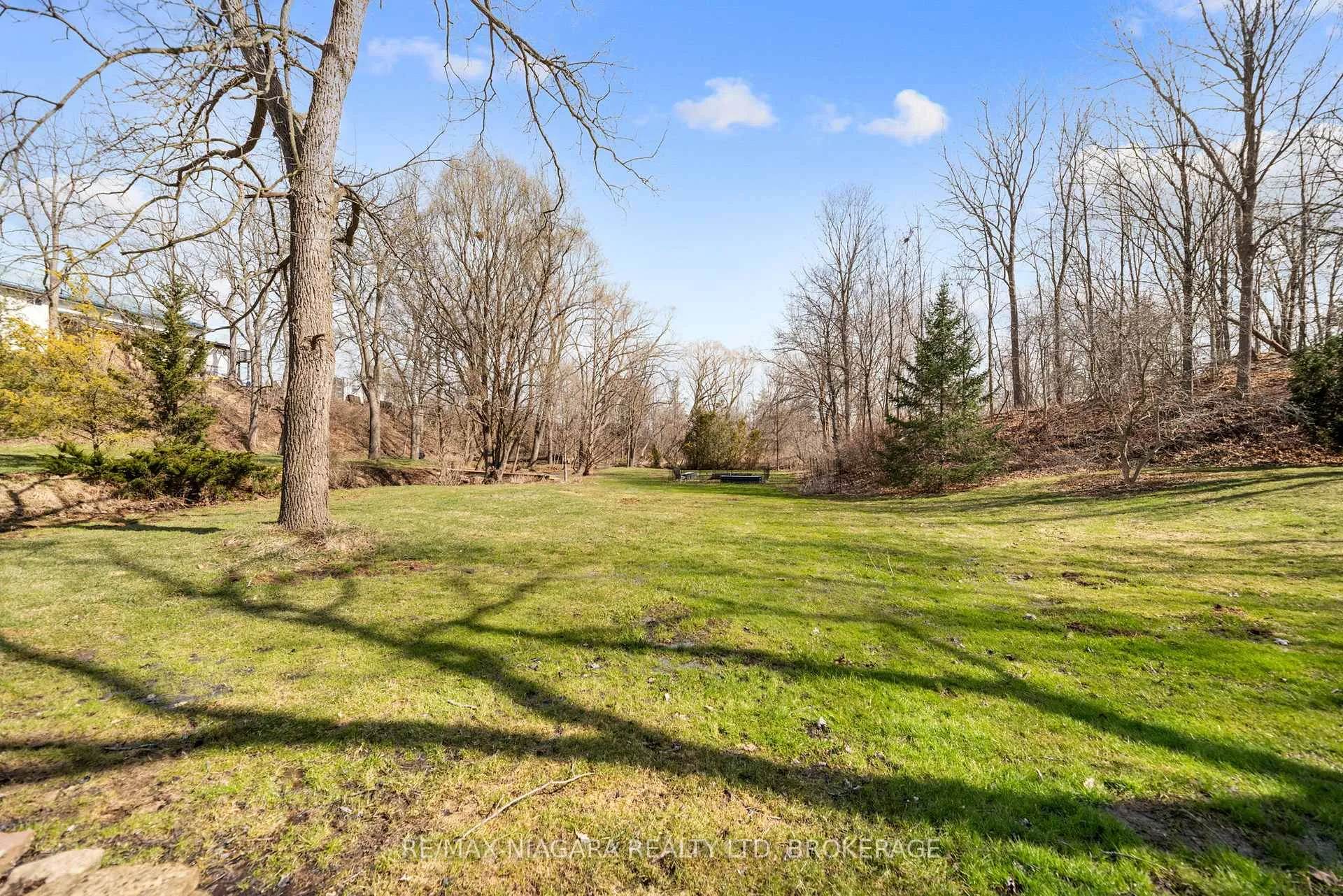 Photo 31 of 5515 King Street, Lincoln, Beamsville — HOMEH