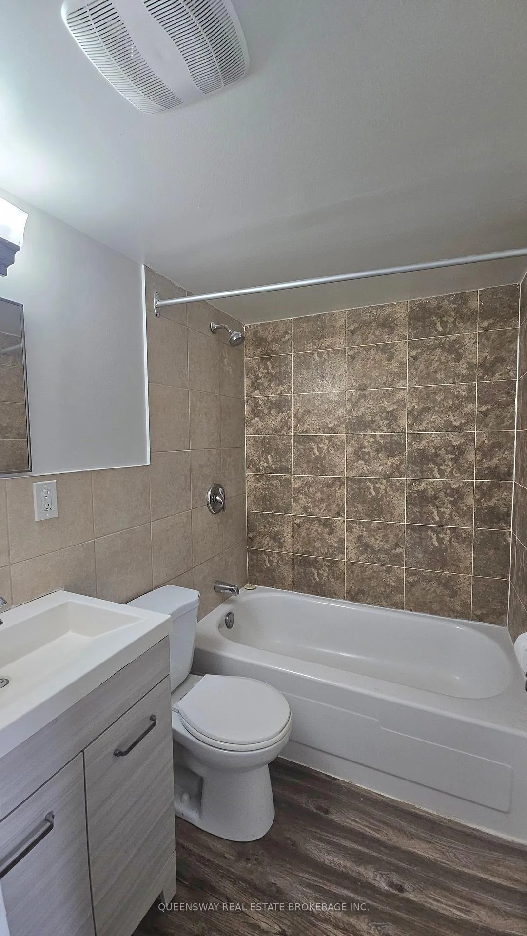 Photo 14 of Unit 9, 663 Barber Avenue, North Perth, Listowel — HOMEH