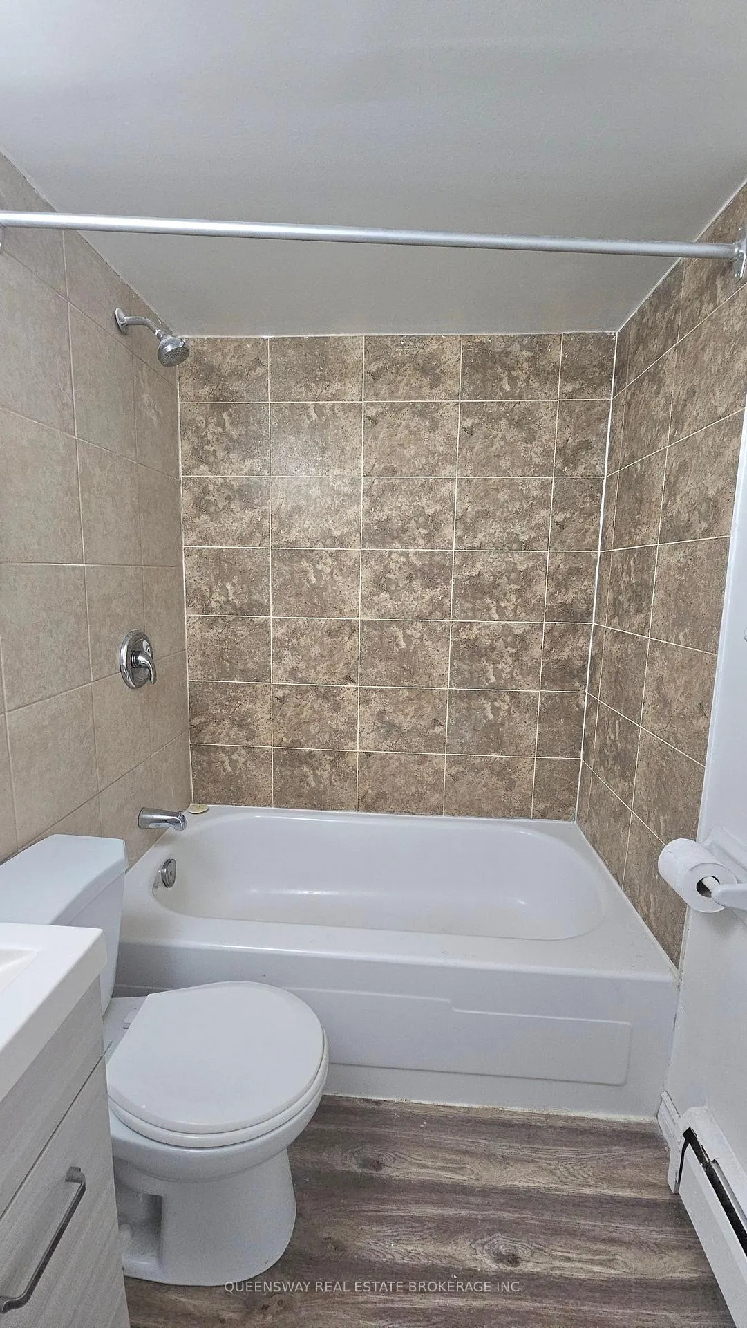 Photo 16 of Unit 9, 663 Barber Avenue, North Perth, Listowel — HOMEH