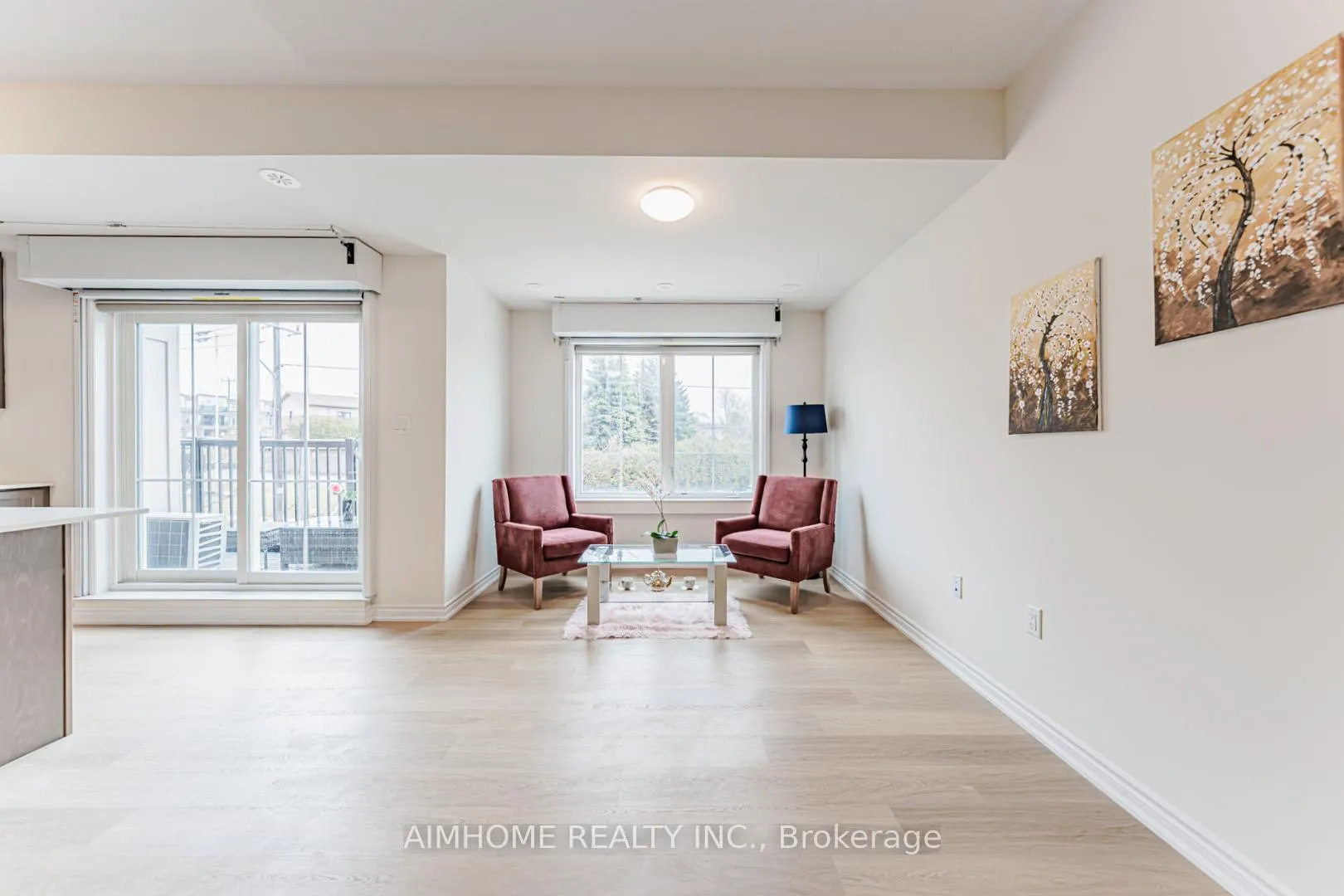 Photo 7 of Unit unit 1, upper level, 485 Beresford Path S, Oshawa, Central — HOMEH
