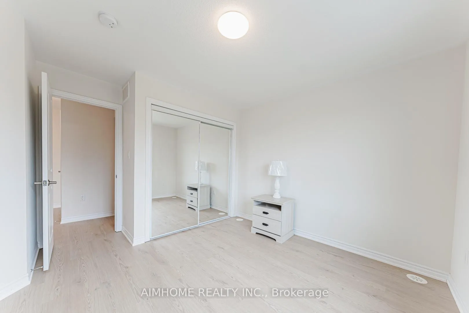 Photo 11 of Unit unit 1, upper level, 485 Beresford Path S, Oshawa, Central — HOMEH
