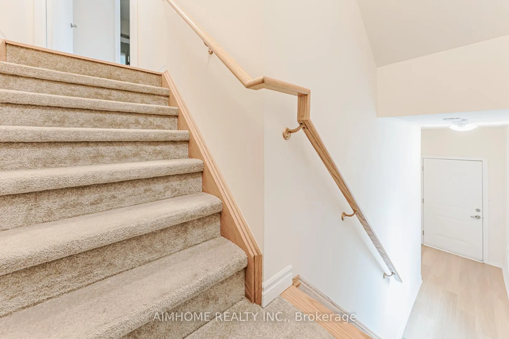 Photo 22 of Unit unit 1, upper level, 485 Beresford Path S, Oshawa, Central — HOMEH