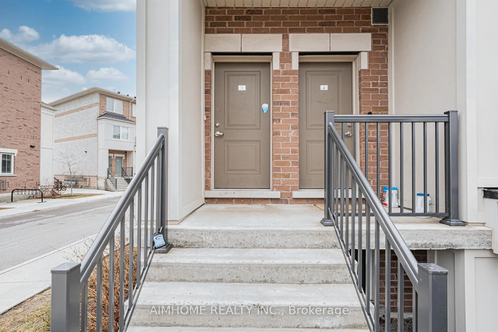 Photo 24 of Unit unit 1, upper level, 485 Beresford Path S, Oshawa, Central — HOMEH