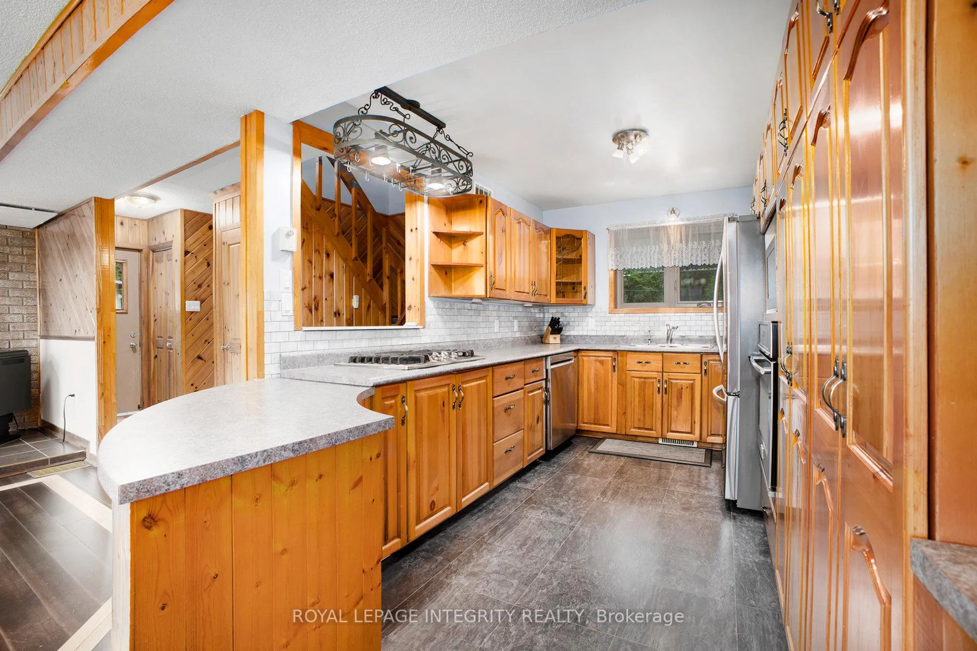 Photo 11 of 501 Stewart Lane, Lanark Highlands, Lanark Highlands (Dalhousie) Twp — HOMEH