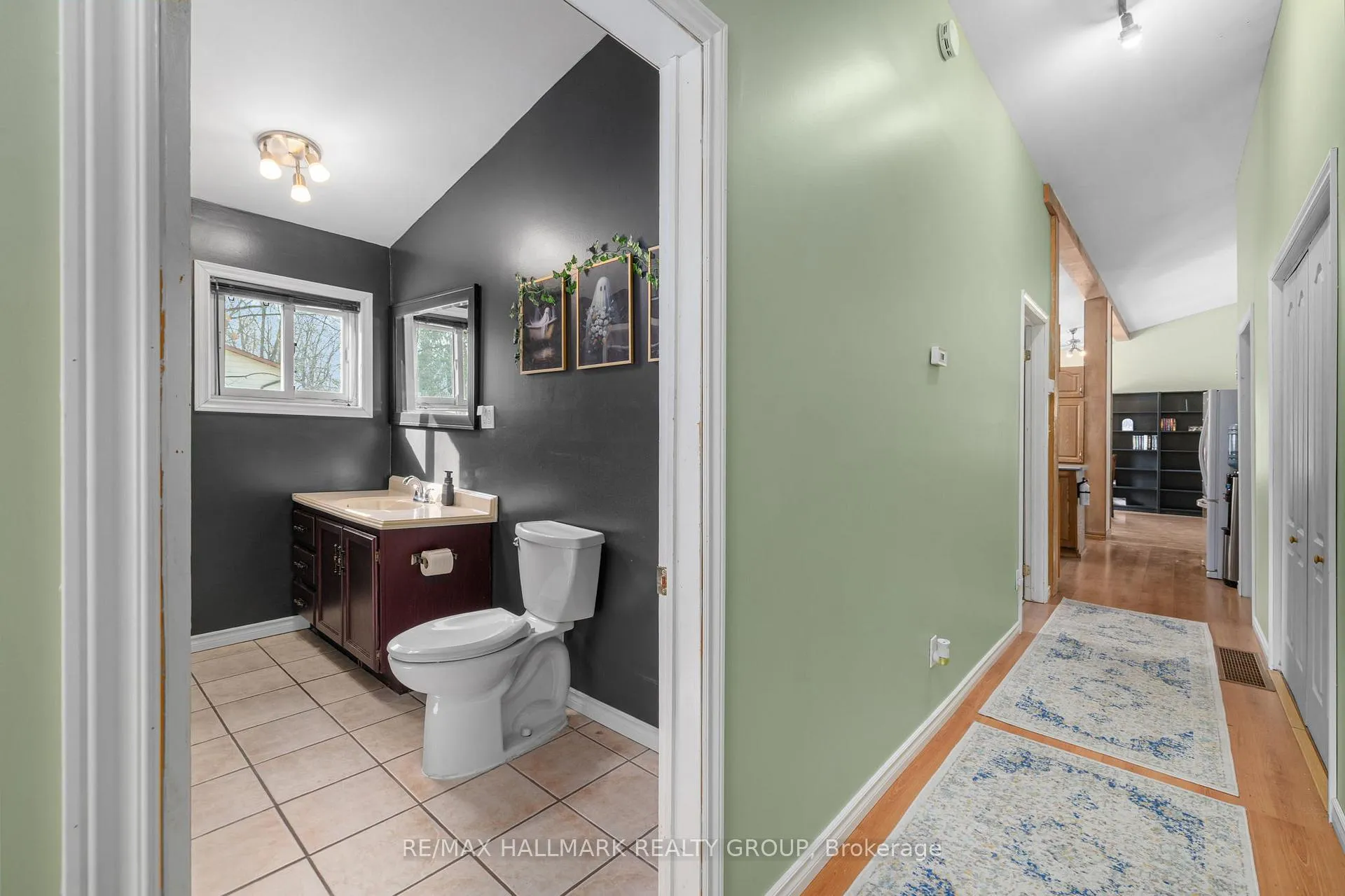 Photo 7 of 135 Woods Road, Ottawa, Constance Bay — HOMEH