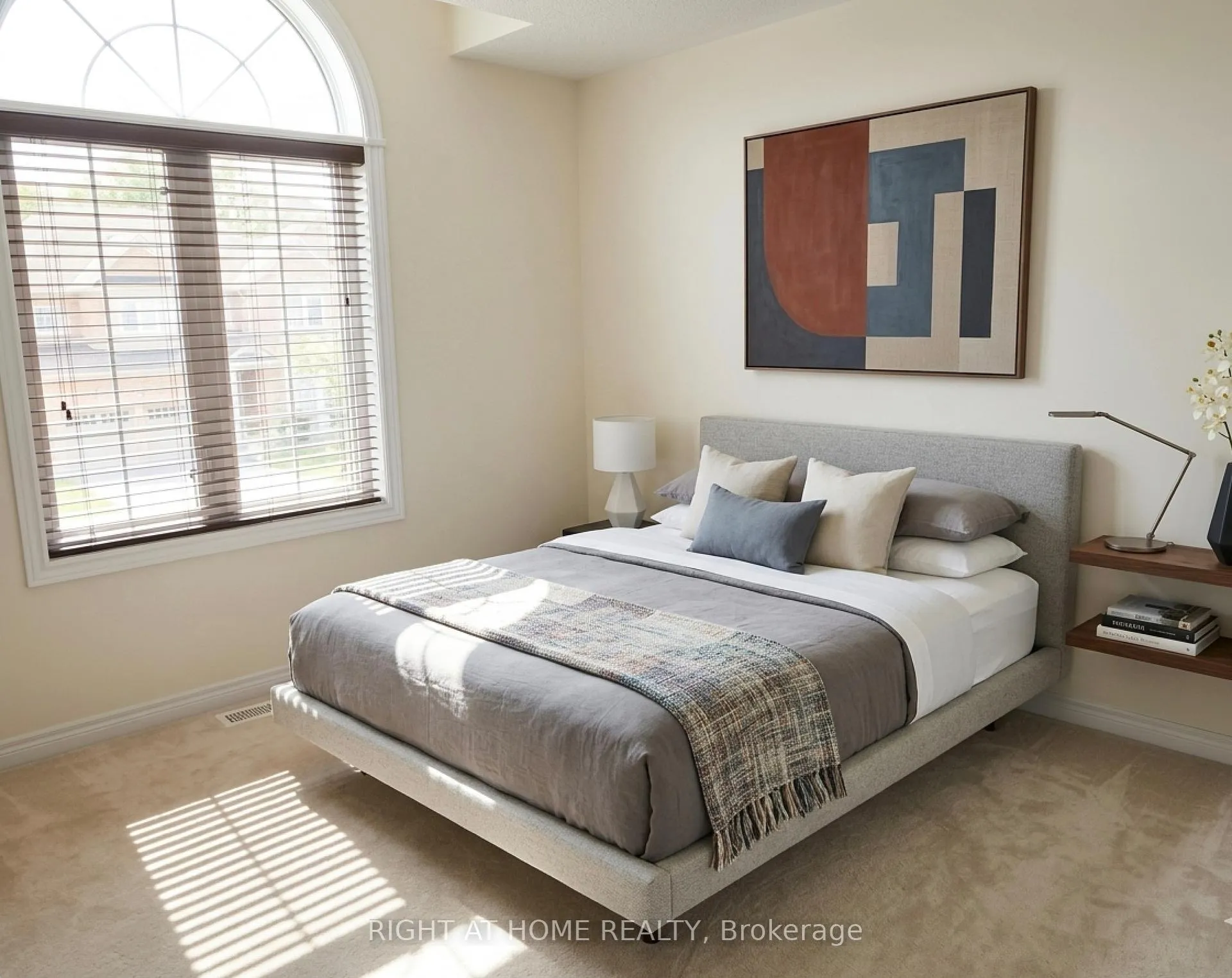Photo 7 of 138 Teal Crest Circle, Brampton, Credit Valley — HOMEH