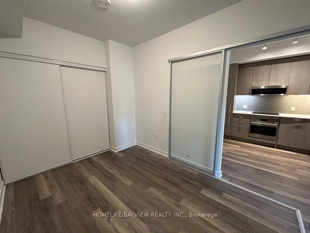 Photo 10 of Unit 301, 250 Lawrence Avenue W, Toronto, Lawrence Park North — HOMEH