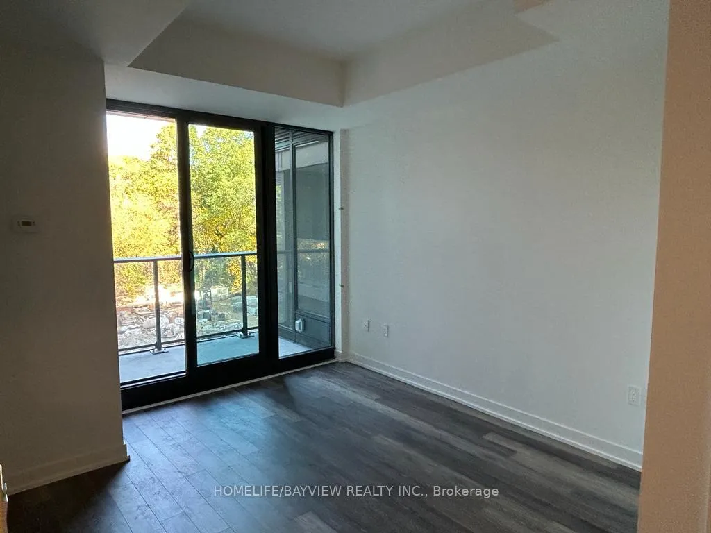 Photo 11 of Unit 301, 250 Lawrence Avenue W, Toronto, Lawrence Park North — HOMEH