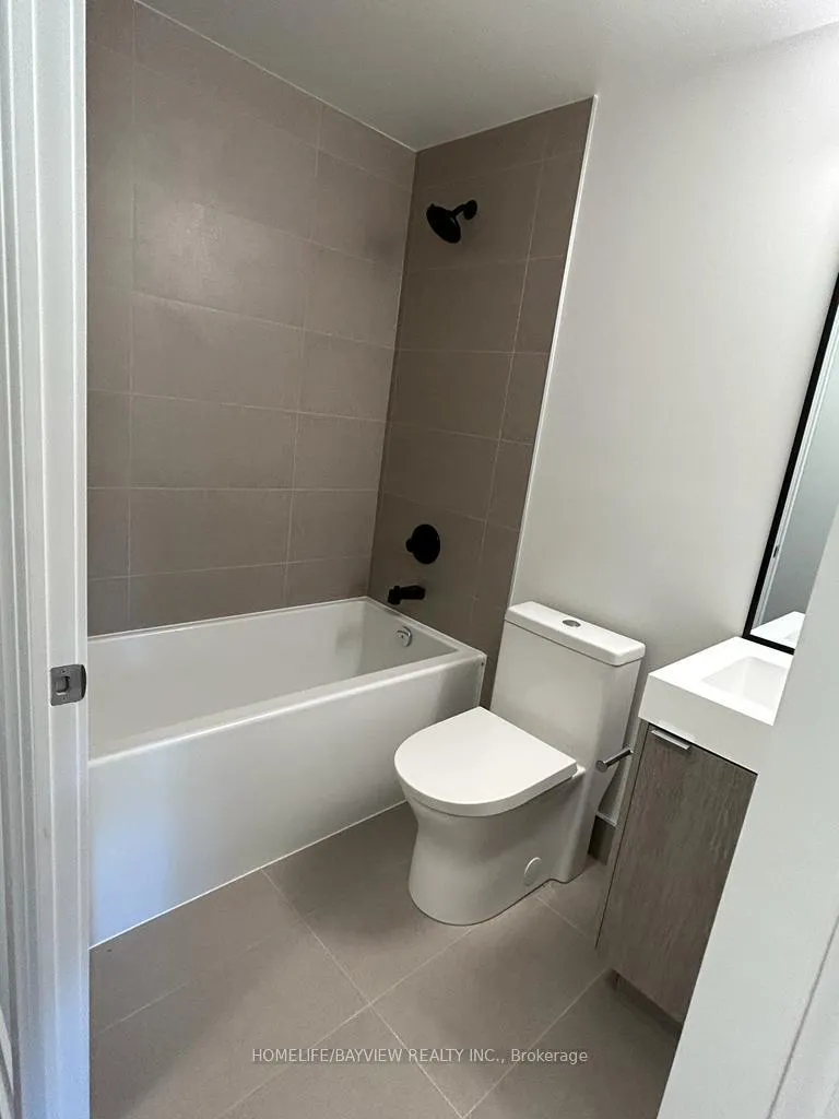 Photo 13 of Unit 301, 250 Lawrence Avenue W, Toronto, Lawrence Park North — HOMEH