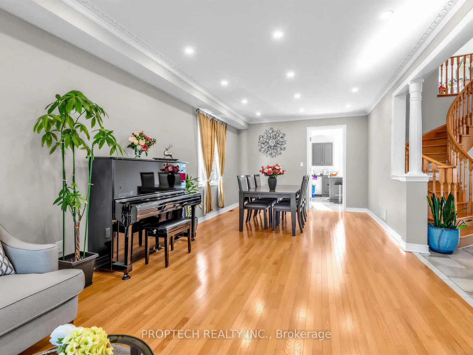 Photo 8 of 12 Houser Street, Markham, Wismer — HOMEH