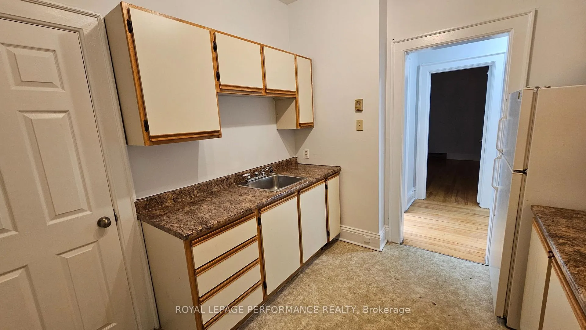 Photo 2 of Unit 8, 224A Pitt Street W, Cornwall — HOMEH