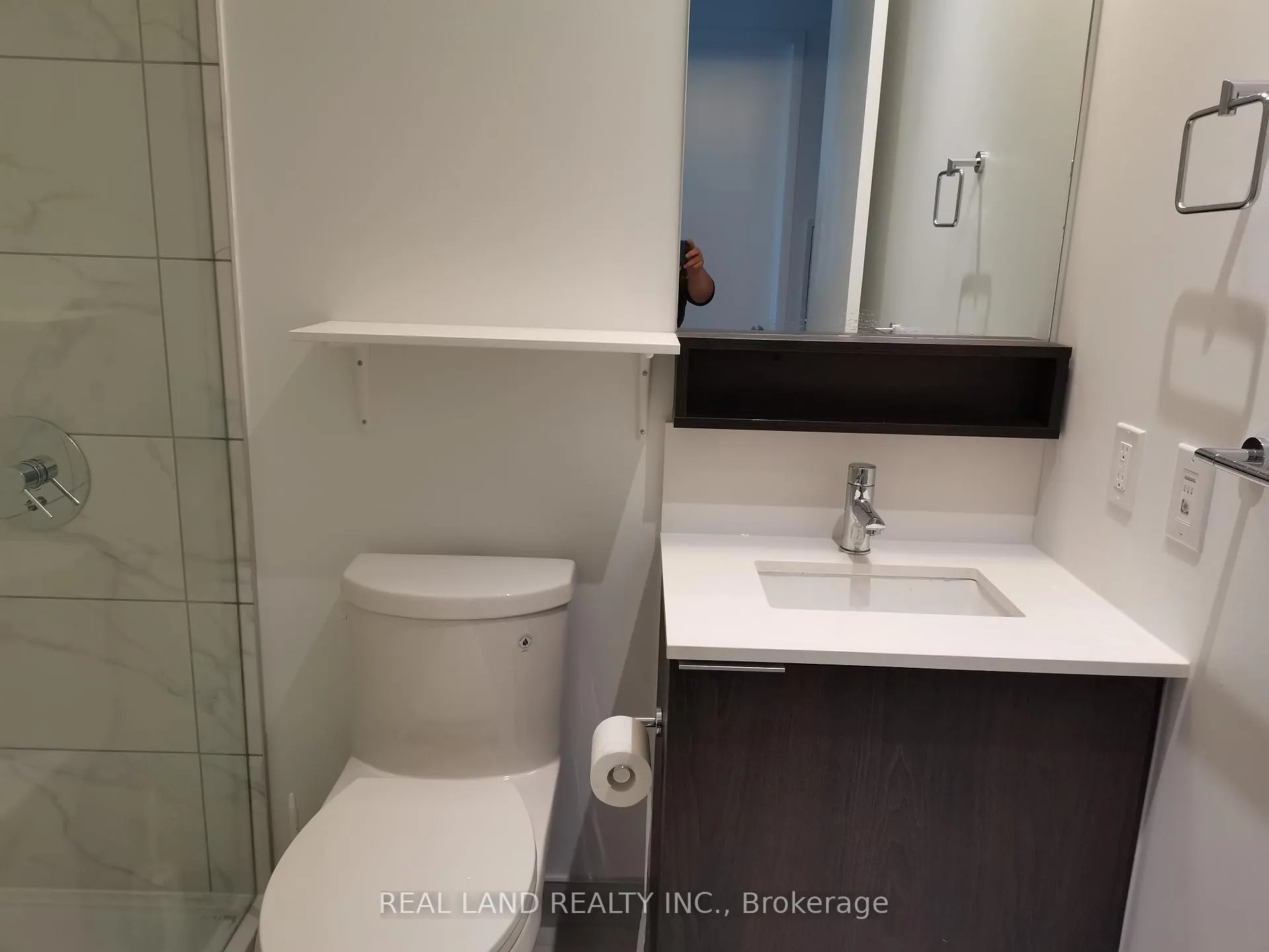 Photo 9 of Unit 2206, 950 Portage Parkway, Vaughan, Vaughan Corporate Centre — HOMEH