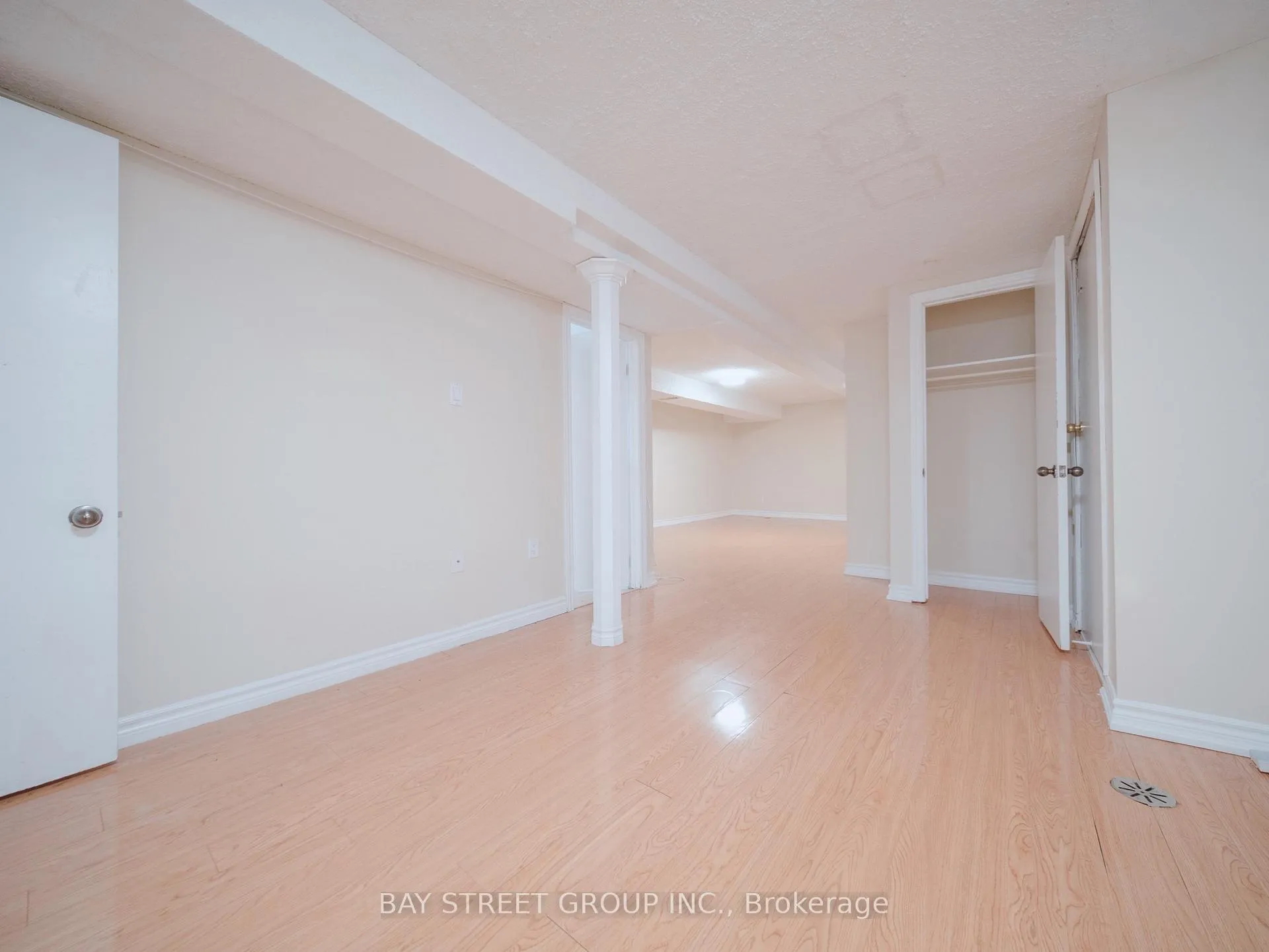 Photo 10 of Unit Lower, 56 Corby Crescent, Brampton, Downtown Brampton — HOMEH