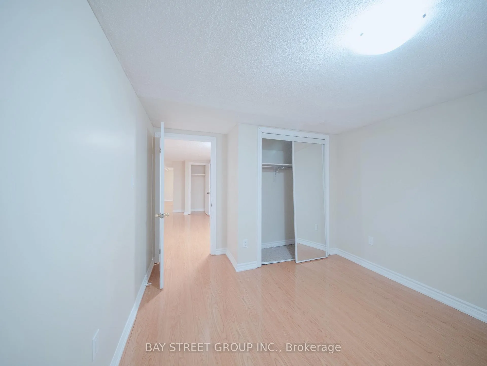 Photo 13 of Unit Lower, 56 Corby Crescent, Brampton, Downtown Brampton — HOMEH