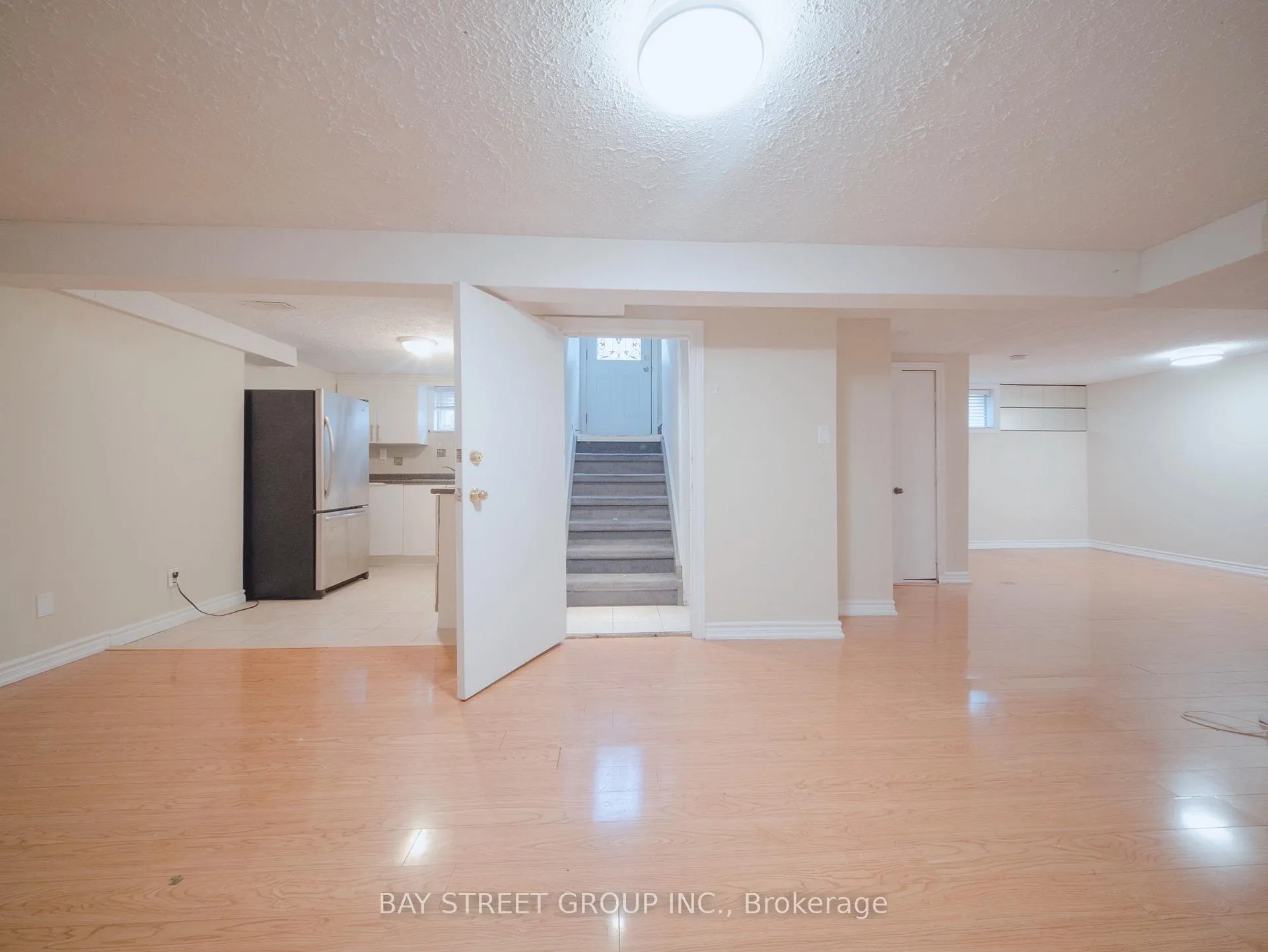 Photo 16 of Unit Lower, 56 Corby Crescent, Brampton, Downtown Brampton — HOMEH