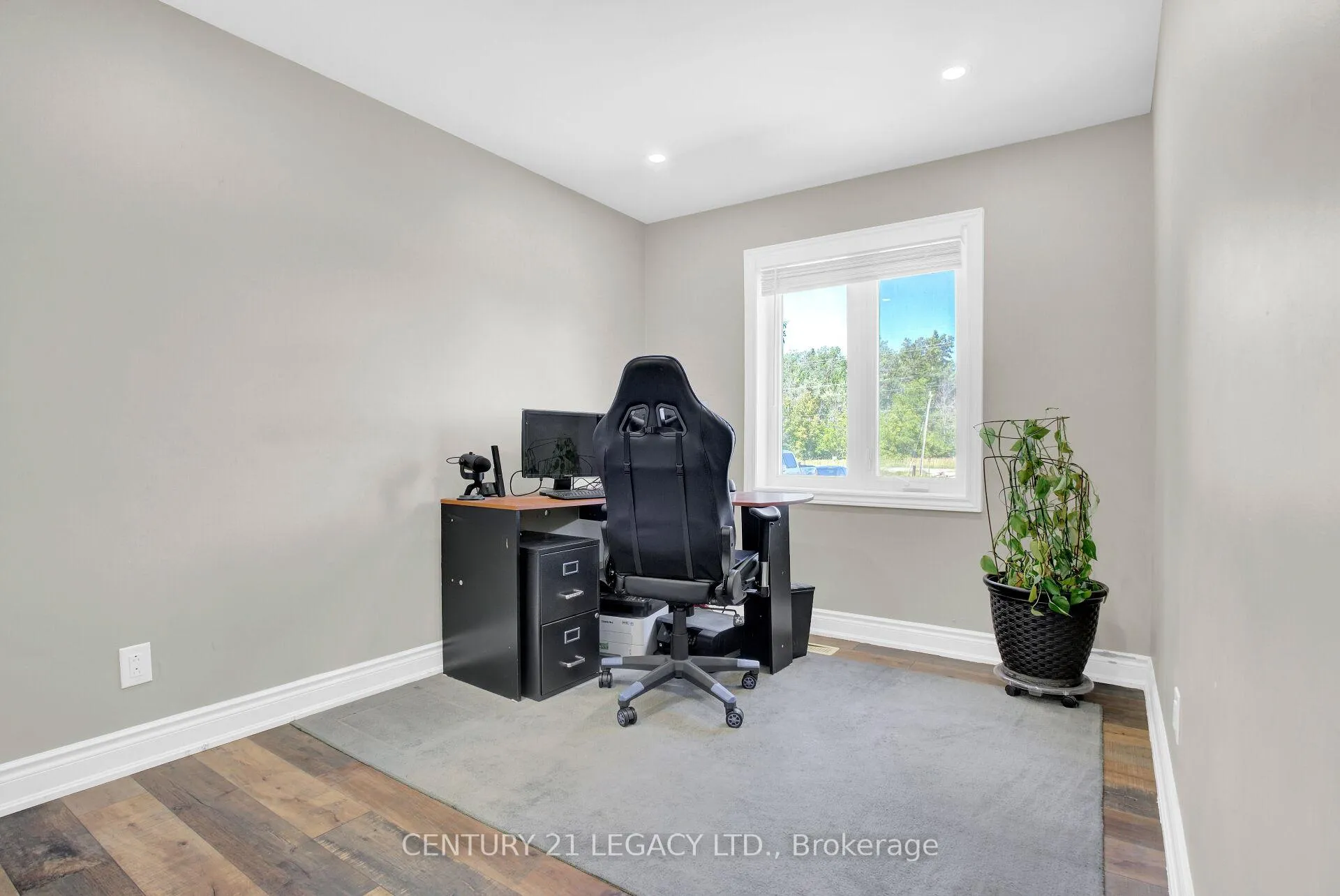 Photo 19 of 8182 Hornby Road, Halton Hills, Rural Halton Hills — HOMEH