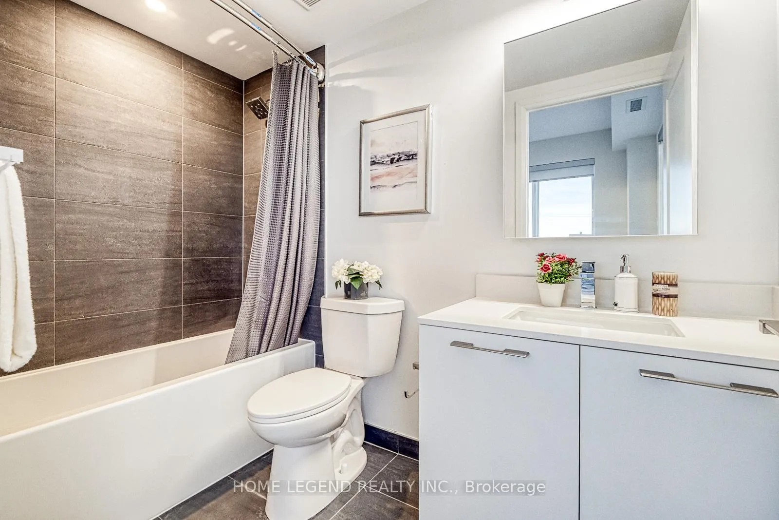 Photo 12 of Unit 3108, 18 Water Walk Drive, Markham, Unionville — HOMEH